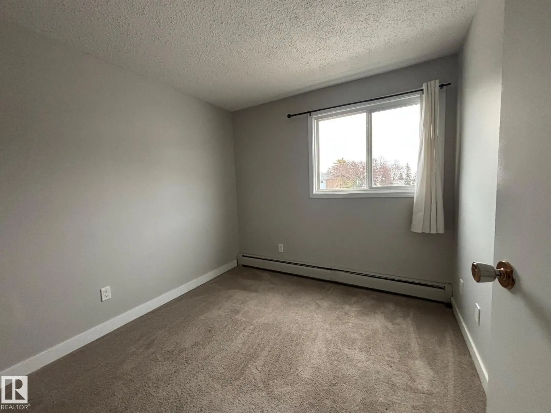 #40 13590 38 ST NW - Image 13
