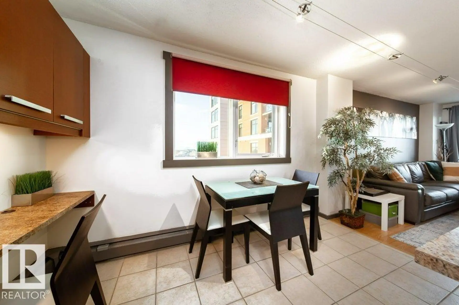 #1007 9028 JASPER AV NW - Image 7