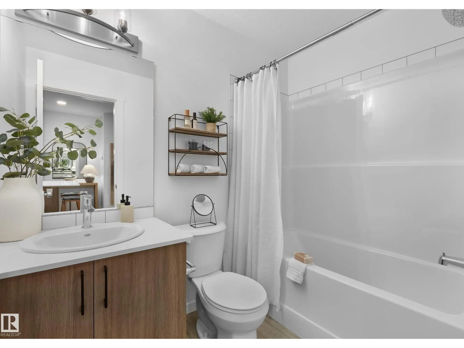 #104 3715 141 ST SW - Image 11