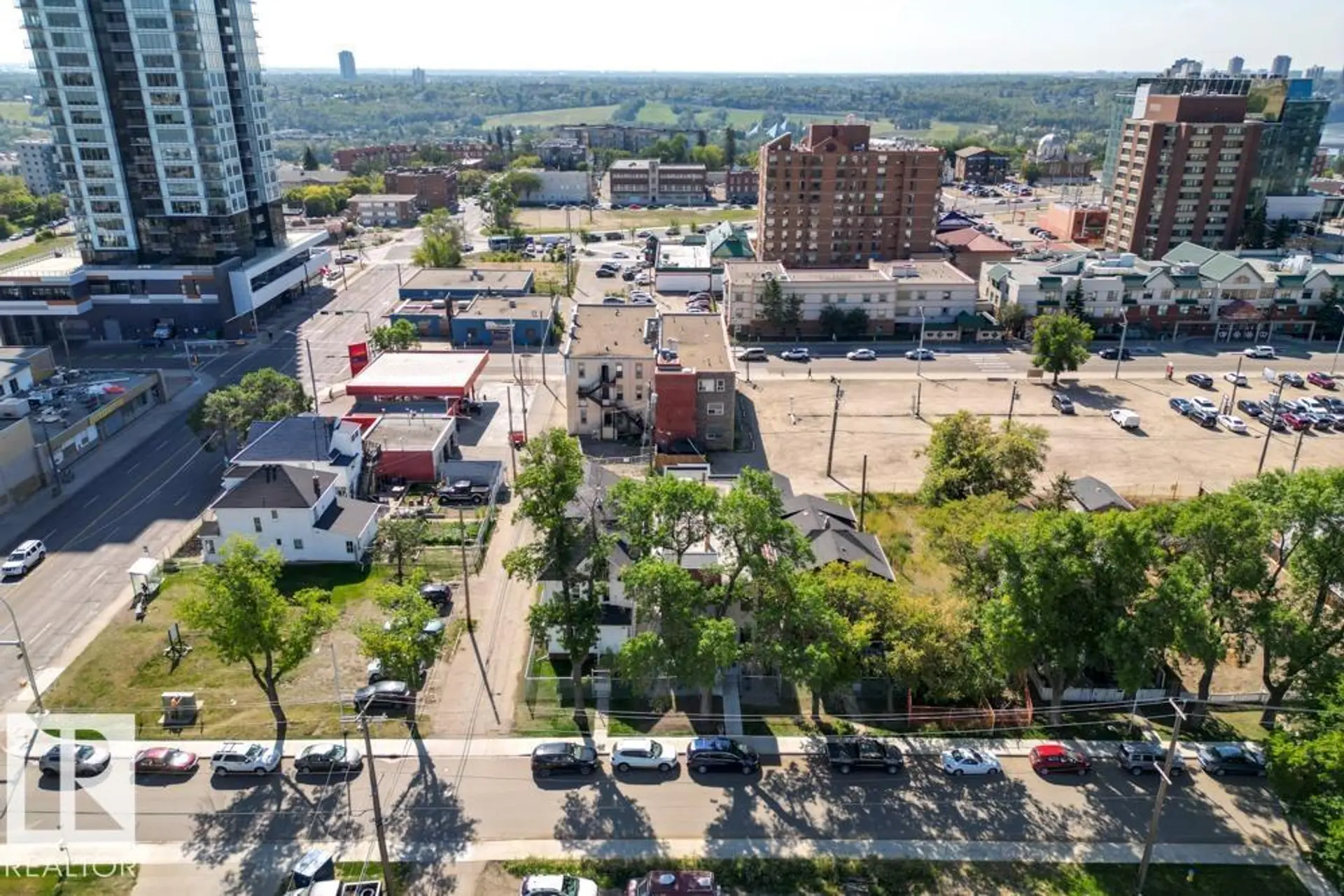 9513 103 AV NW - Image 19