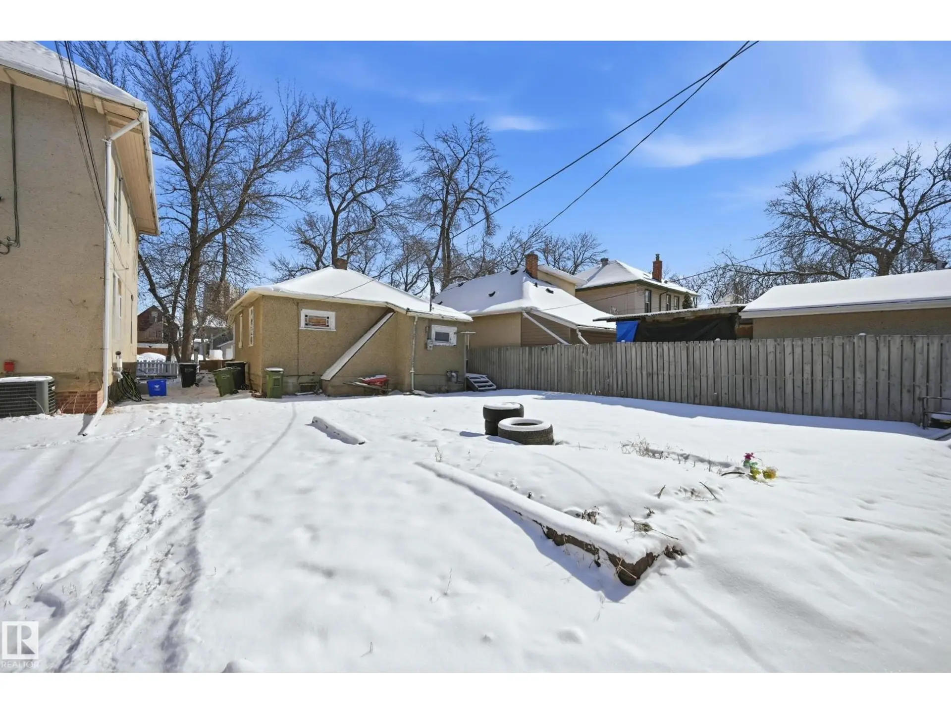 10734 93 ST NW - Image 13