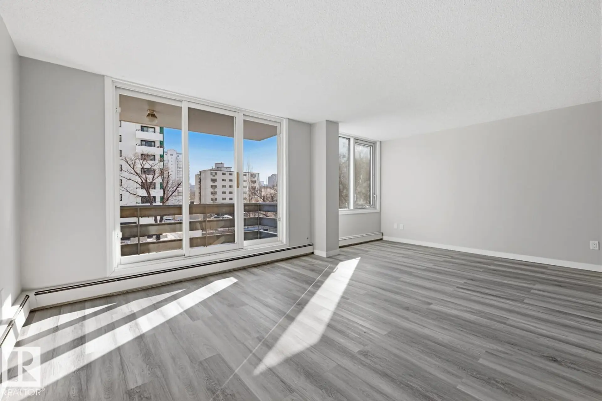 #307 10160 116 ST NW - Image 14
