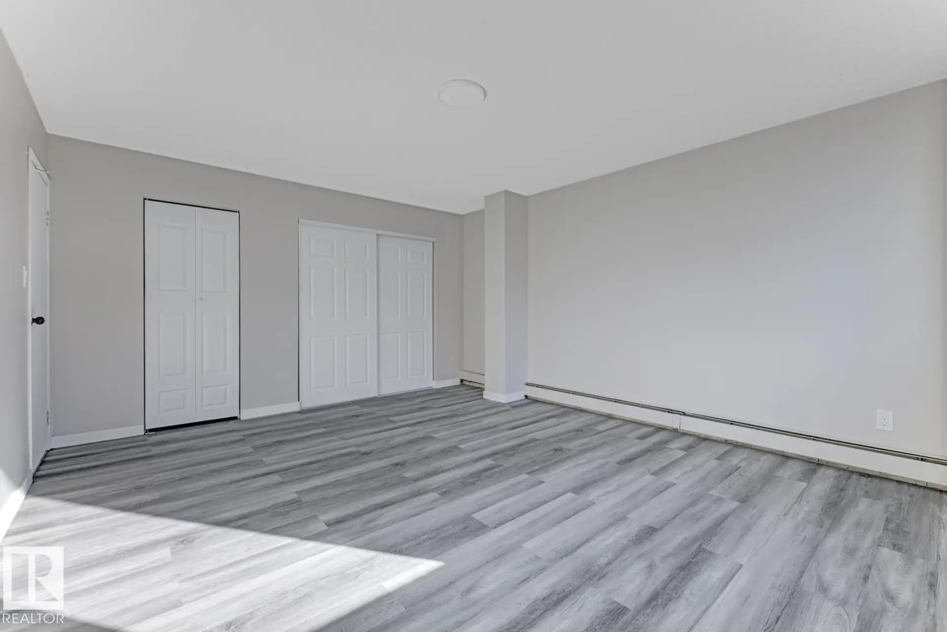 #307 10160 116 ST NW - Image 18