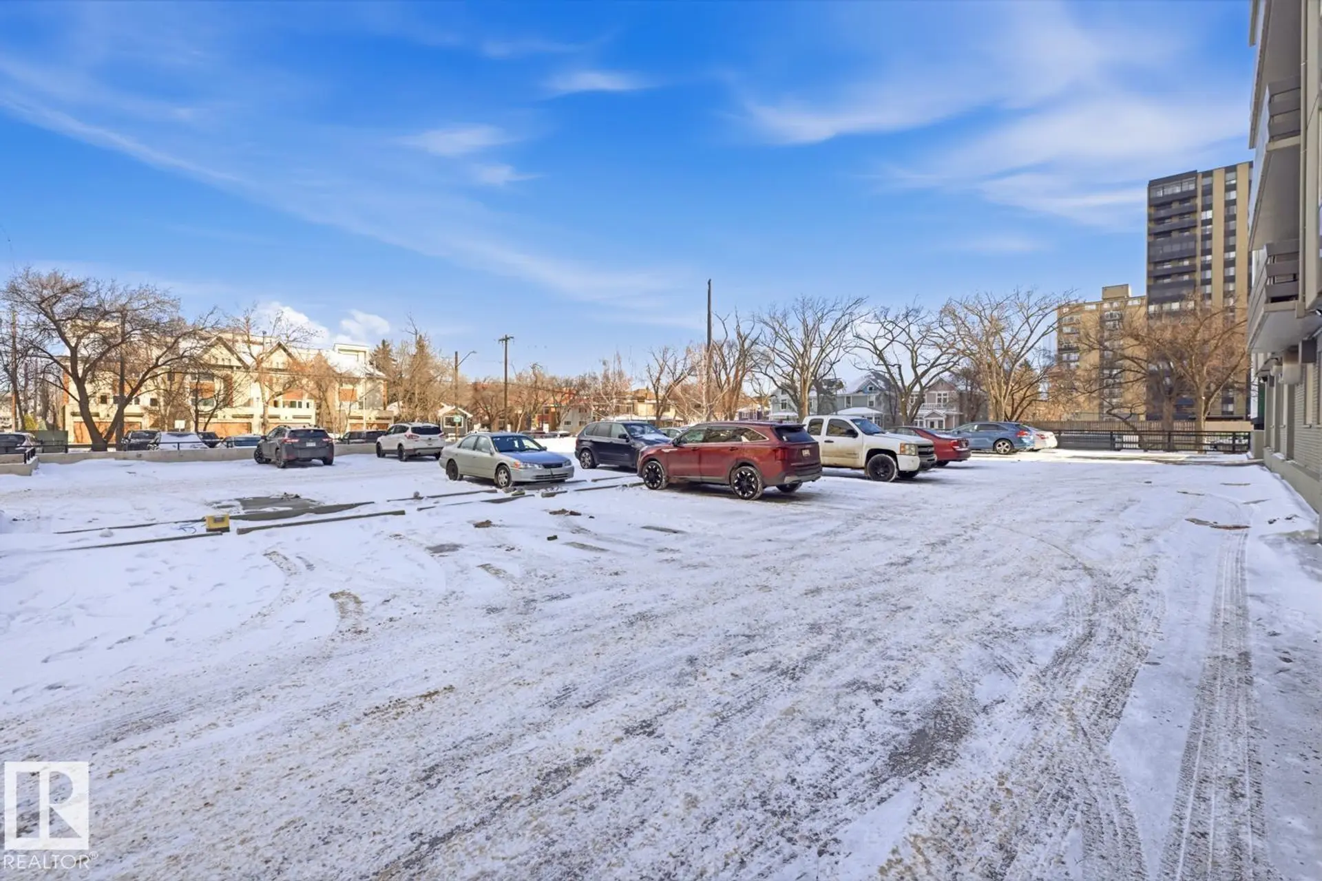 #307 10160 116 ST NW - Image 4