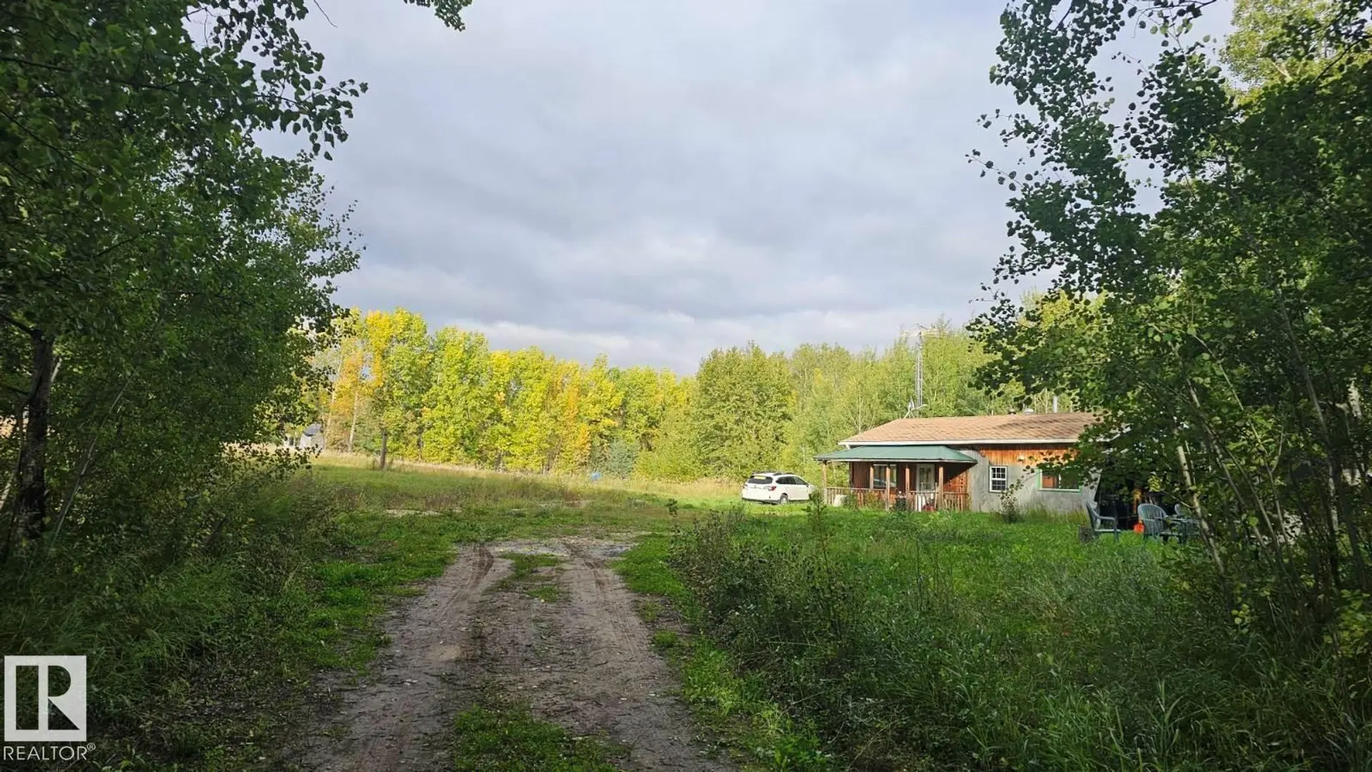 #6 2415 TWP ROAD 521 - Image 2