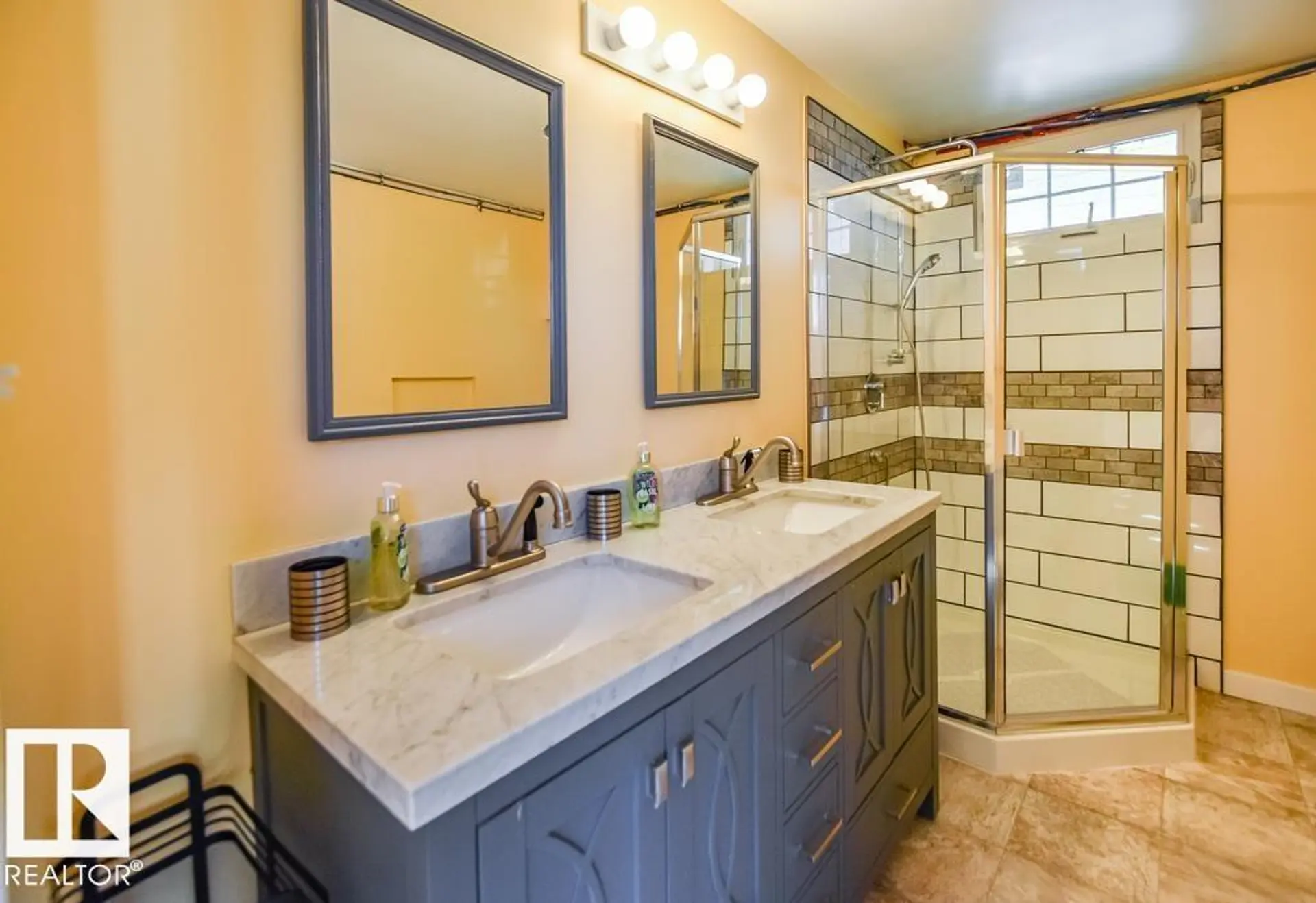 320 PERCH CLOSE - Image 15