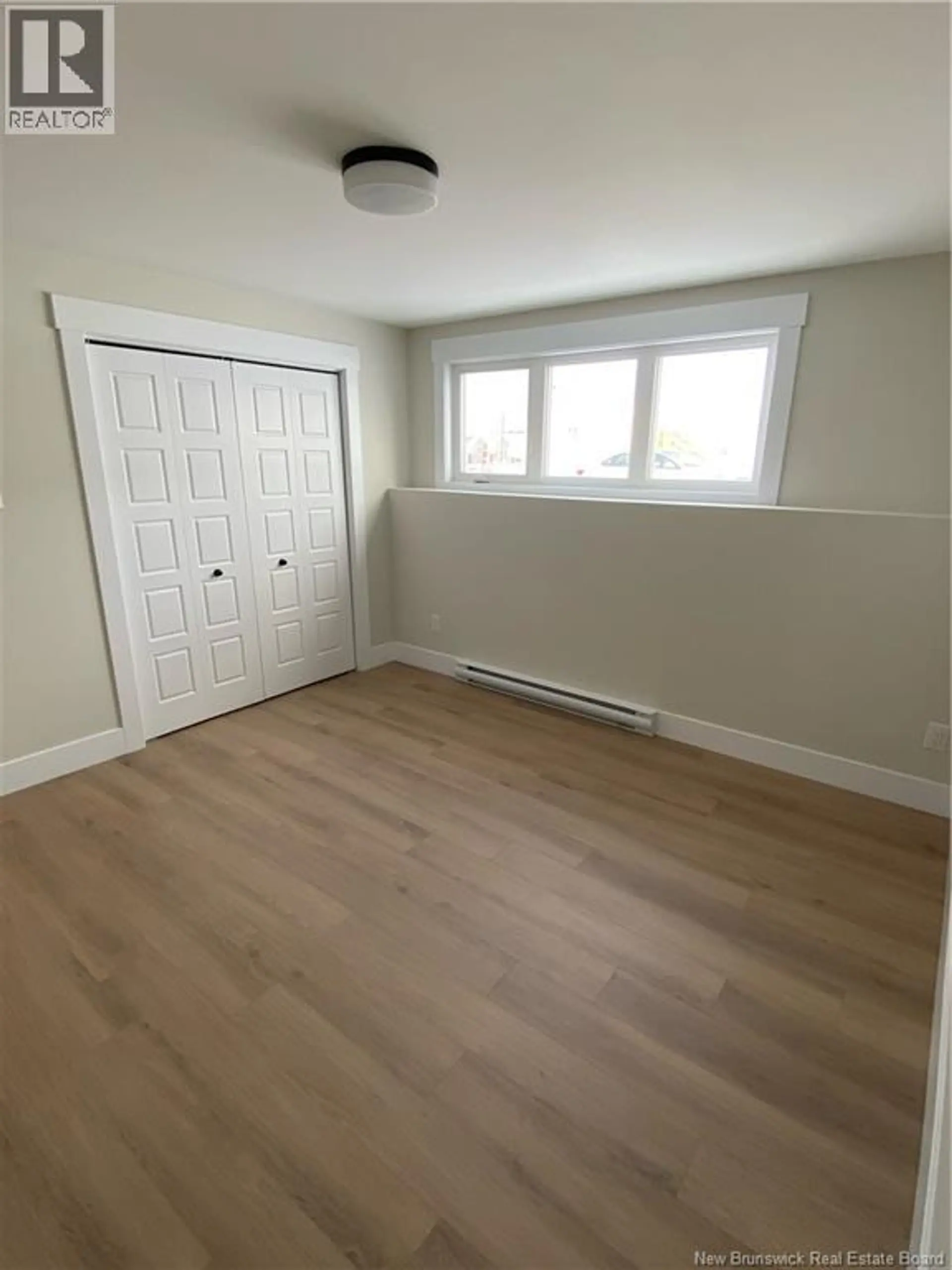 240 MacCoun Street - Image 16