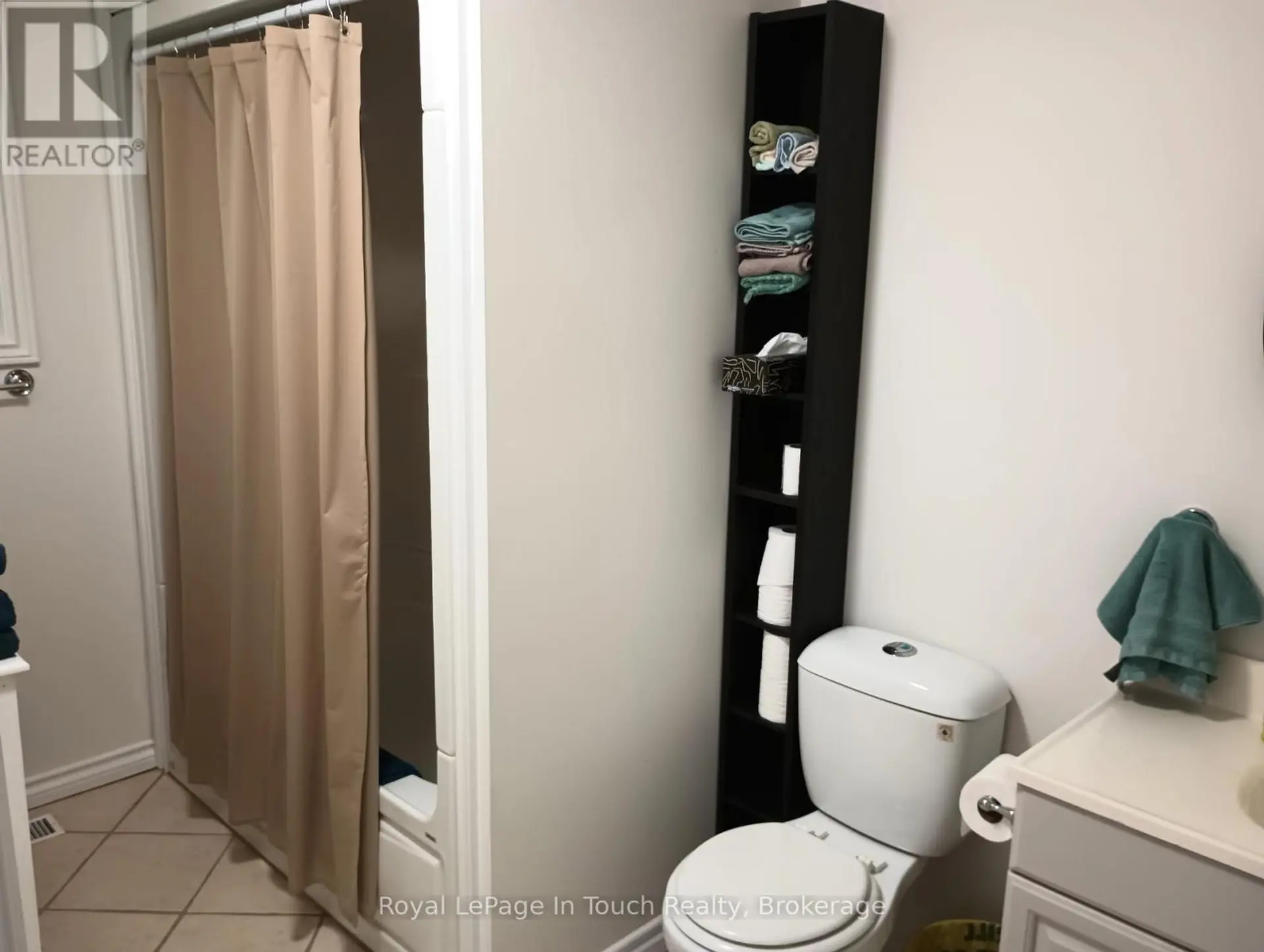 468 CHAMPLAIN ROAD - Image 15