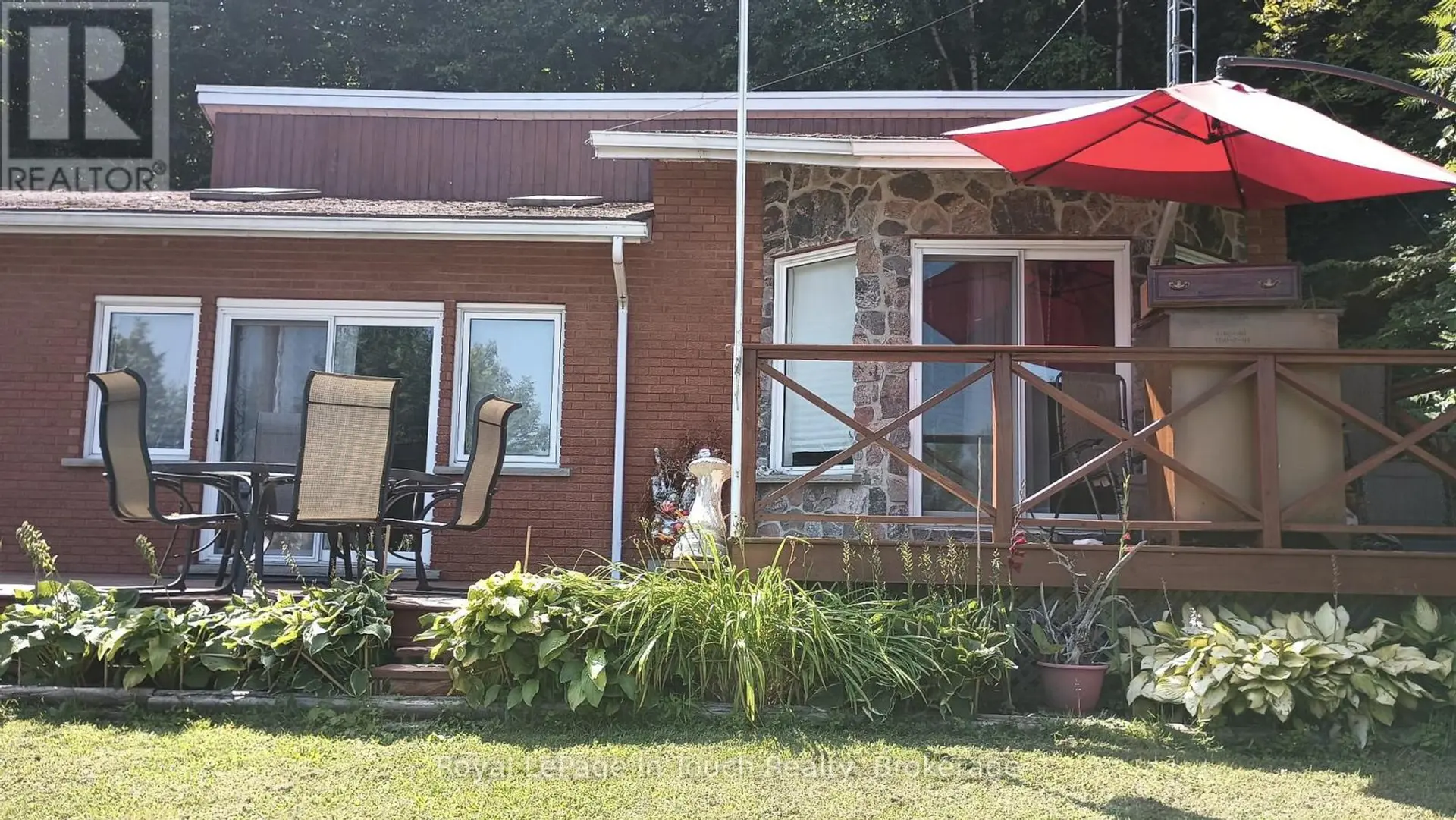 468 CHAMPLAIN ROAD - Image 3