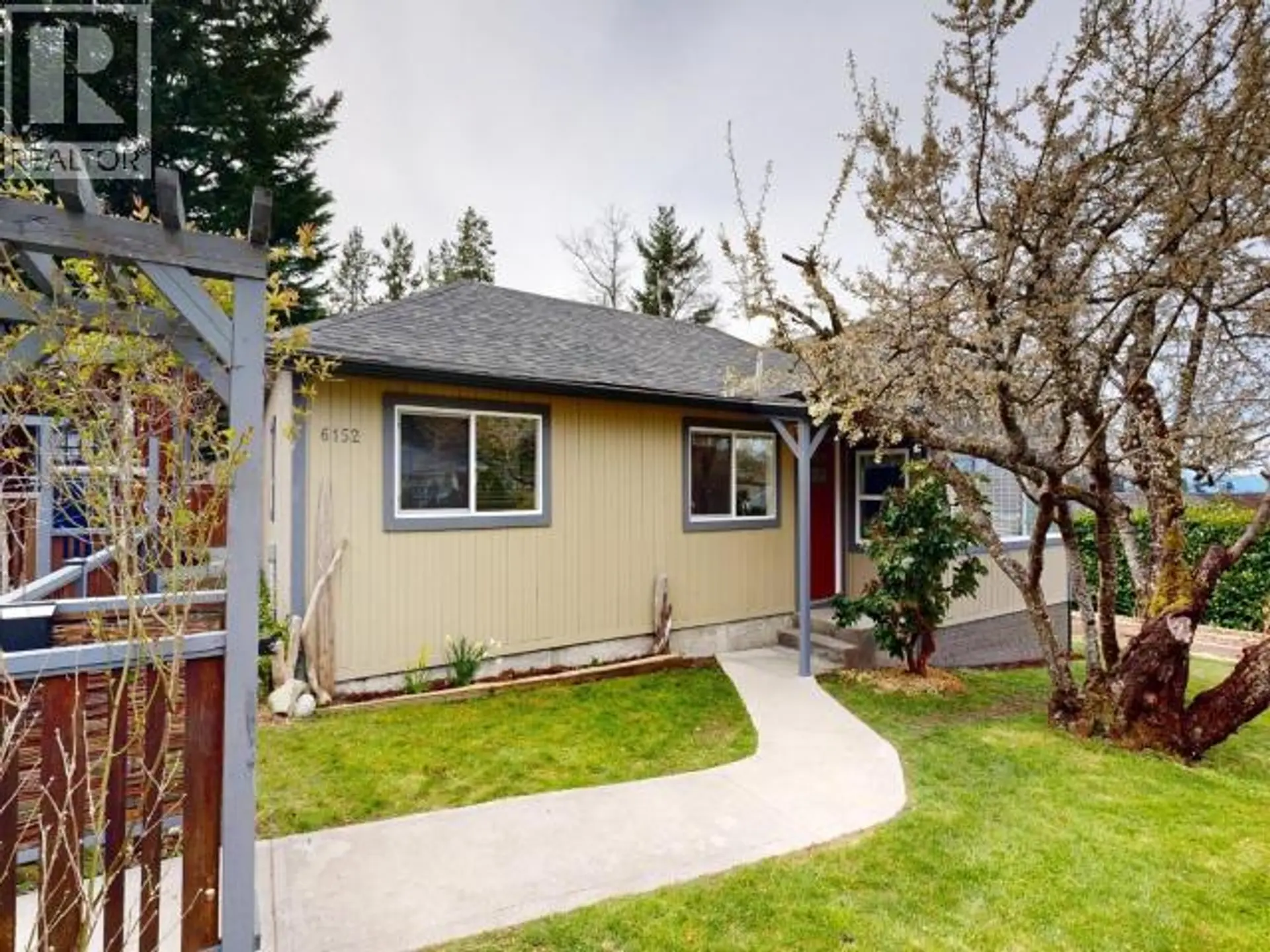 Property at 6152 LOIS STREET, Powell River, BC