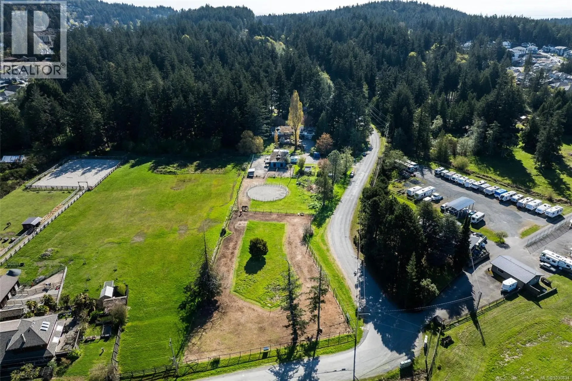 Property at 946 Klahanie Dr, Langford, BC