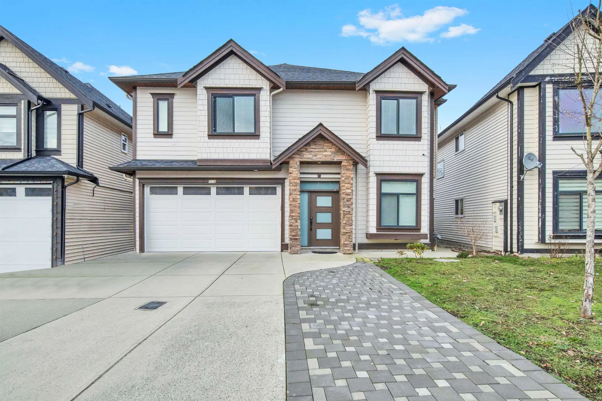 Property at 3176 Engineer Crescent, Abbotsford, BC