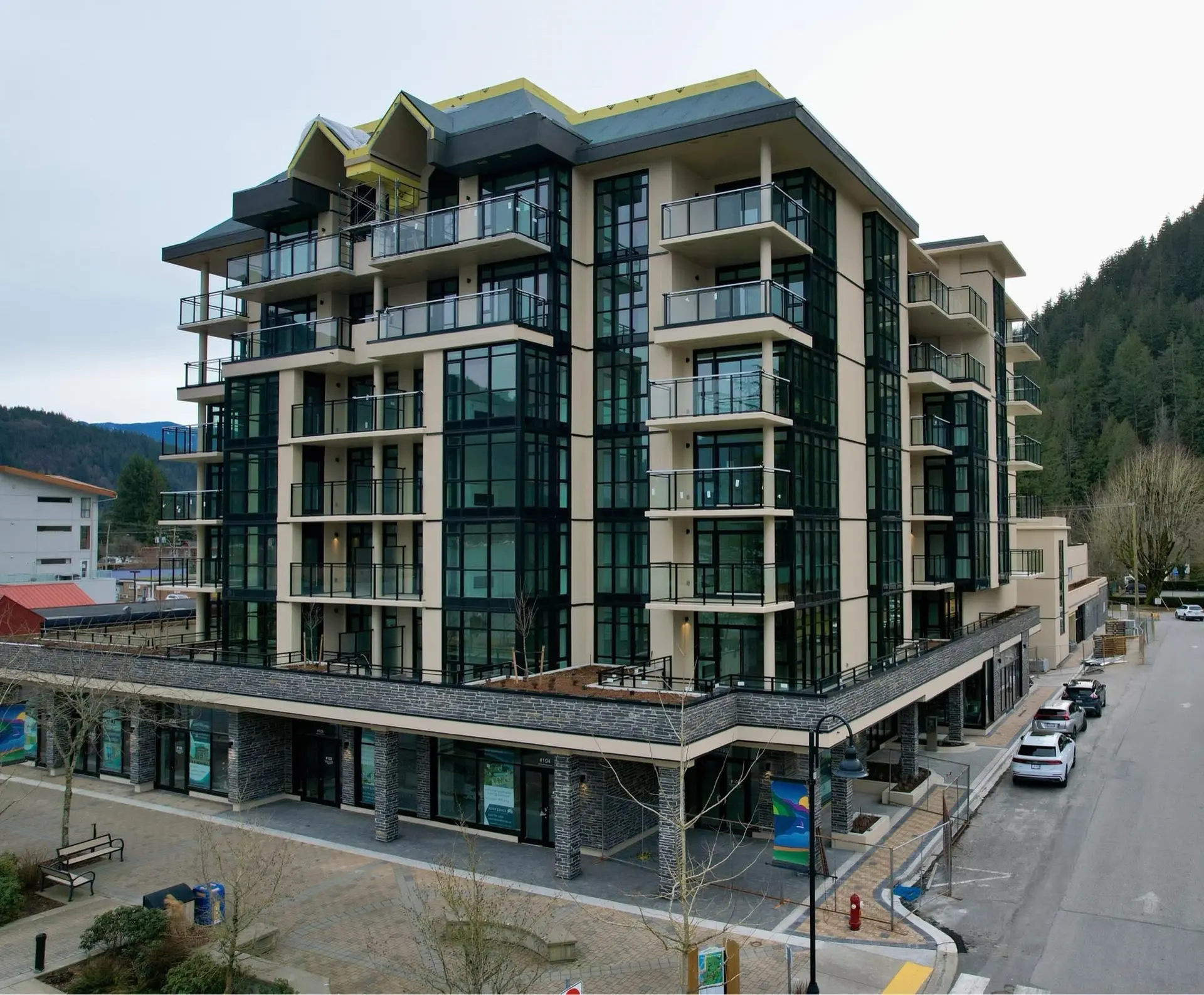 #604 120 Esplanade Avenue - Image 2
