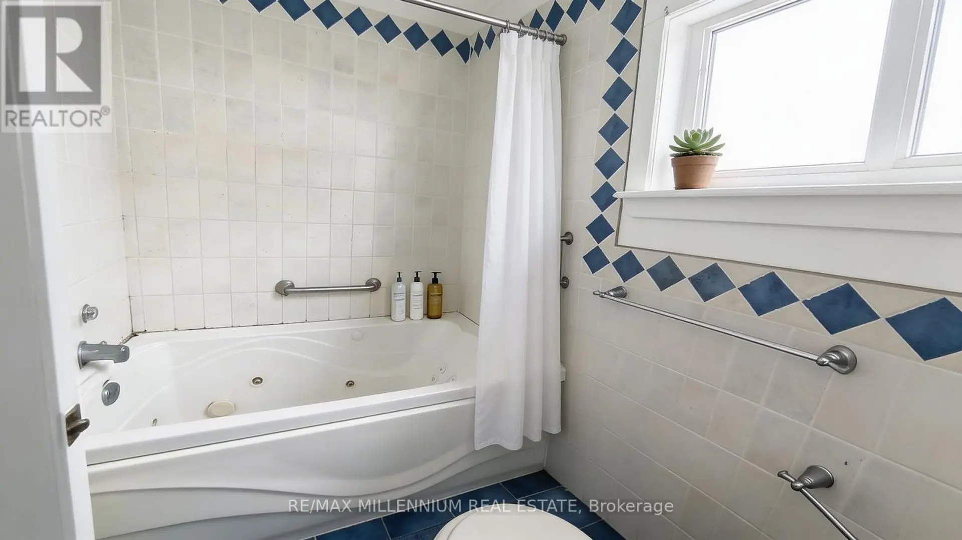 59 WEST STREET S - Image 4