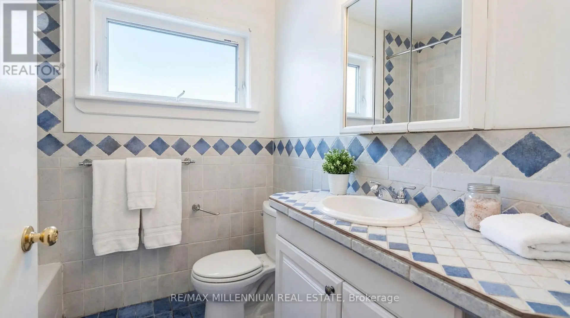59 WEST STREET S - Image 9