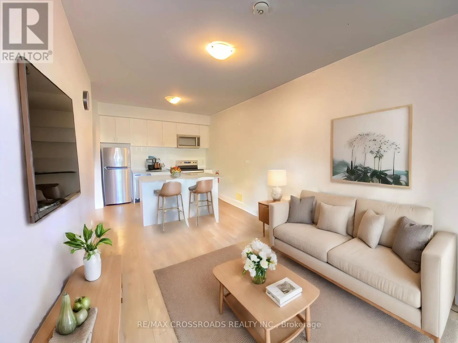 #15 1720 SIMCOE STREET - Image 3