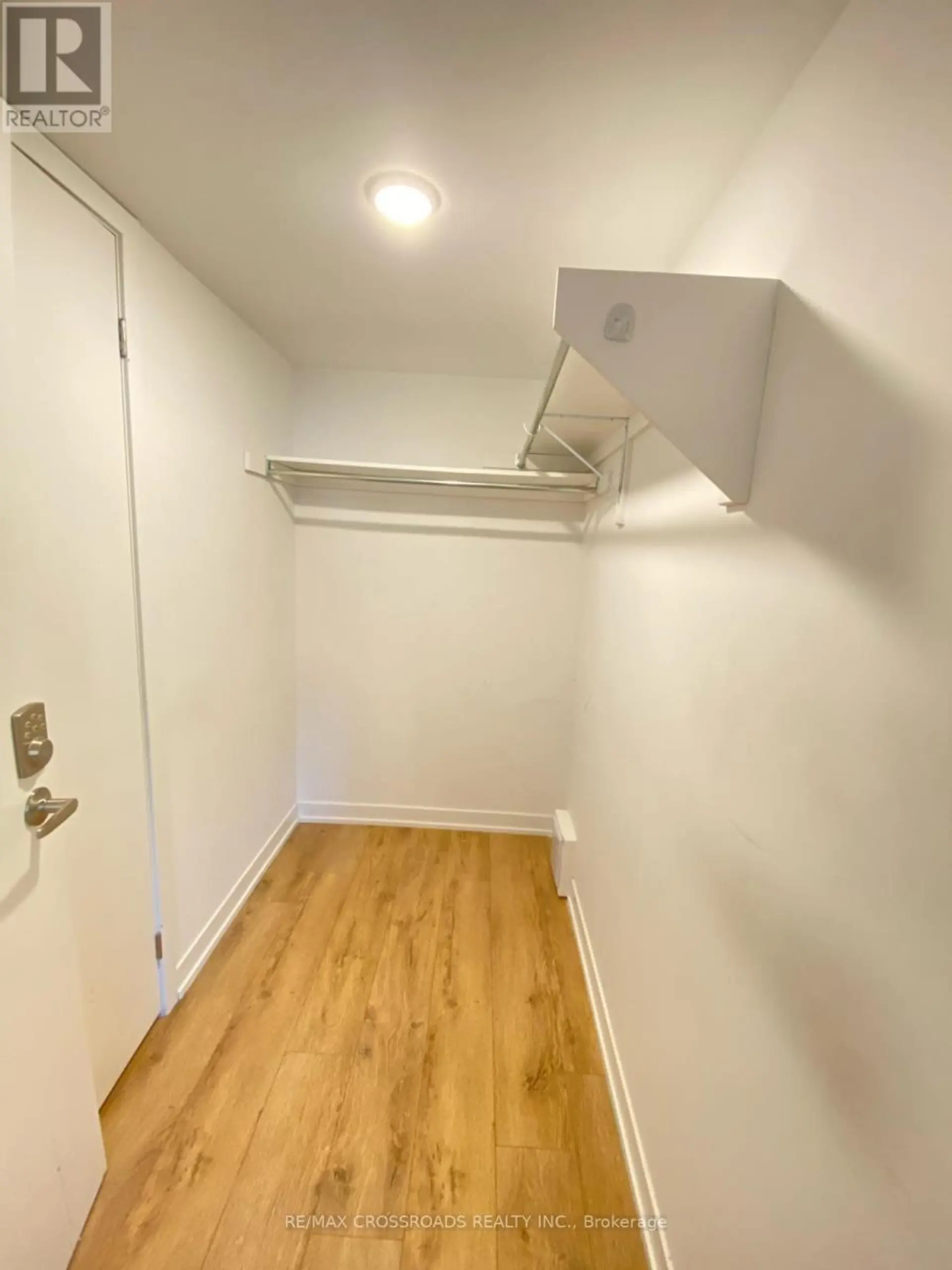 #15 1720 SIMCOE STREET - Image 10