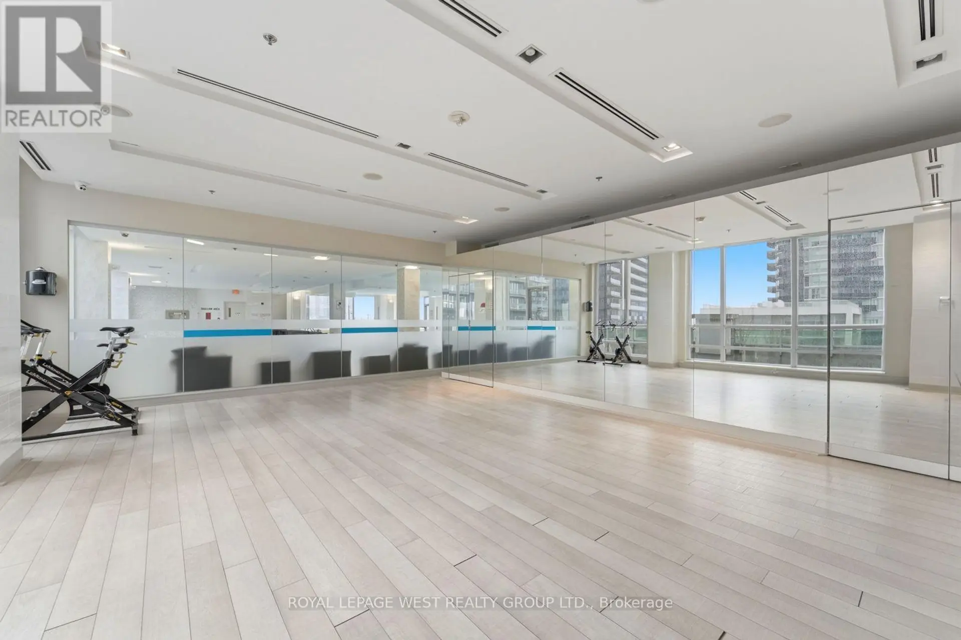 #1406 16 BROOKERS LANE - Image 15