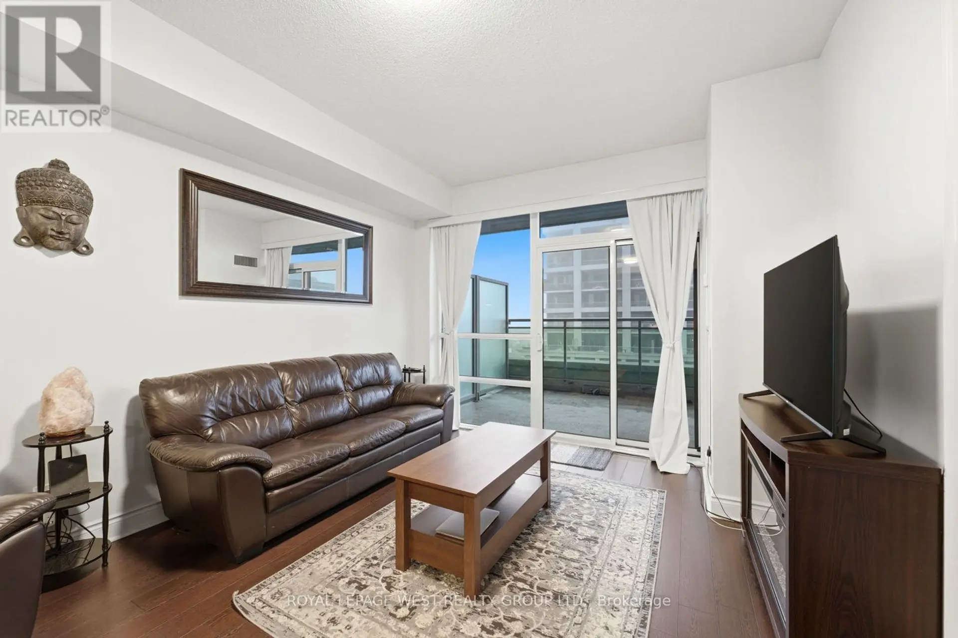 #1406 16 BROOKERS LANE - Image 5