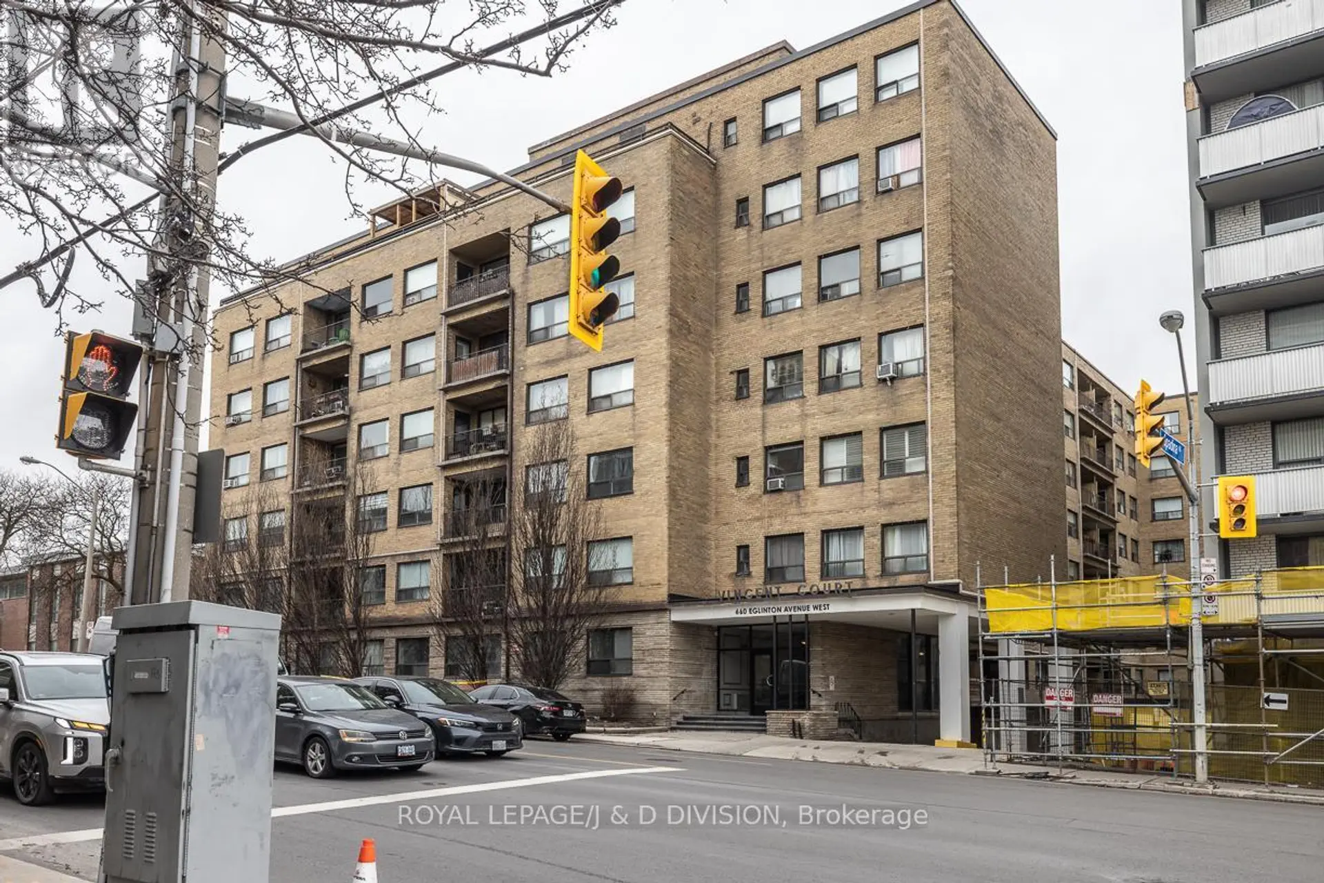#716 660 EGLINTON AVENUE W - Image 18