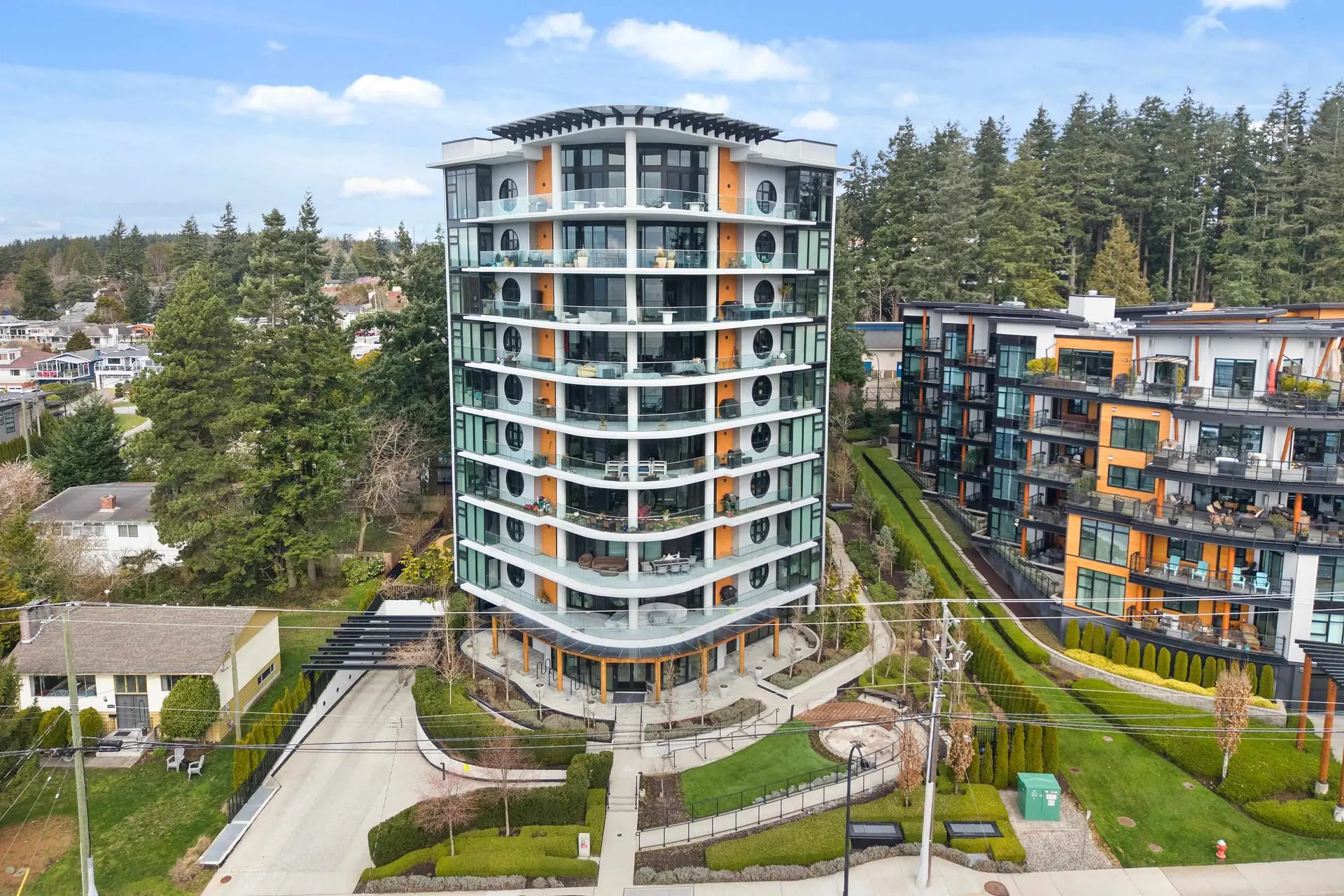 Property at #602 14825 Thrift Avenue, White Rock, BC