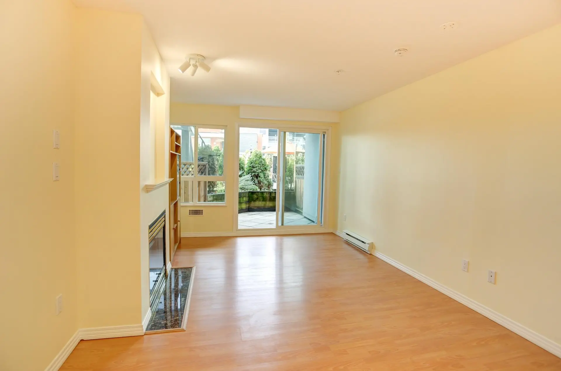 #220 760 Kingsway - Image 10