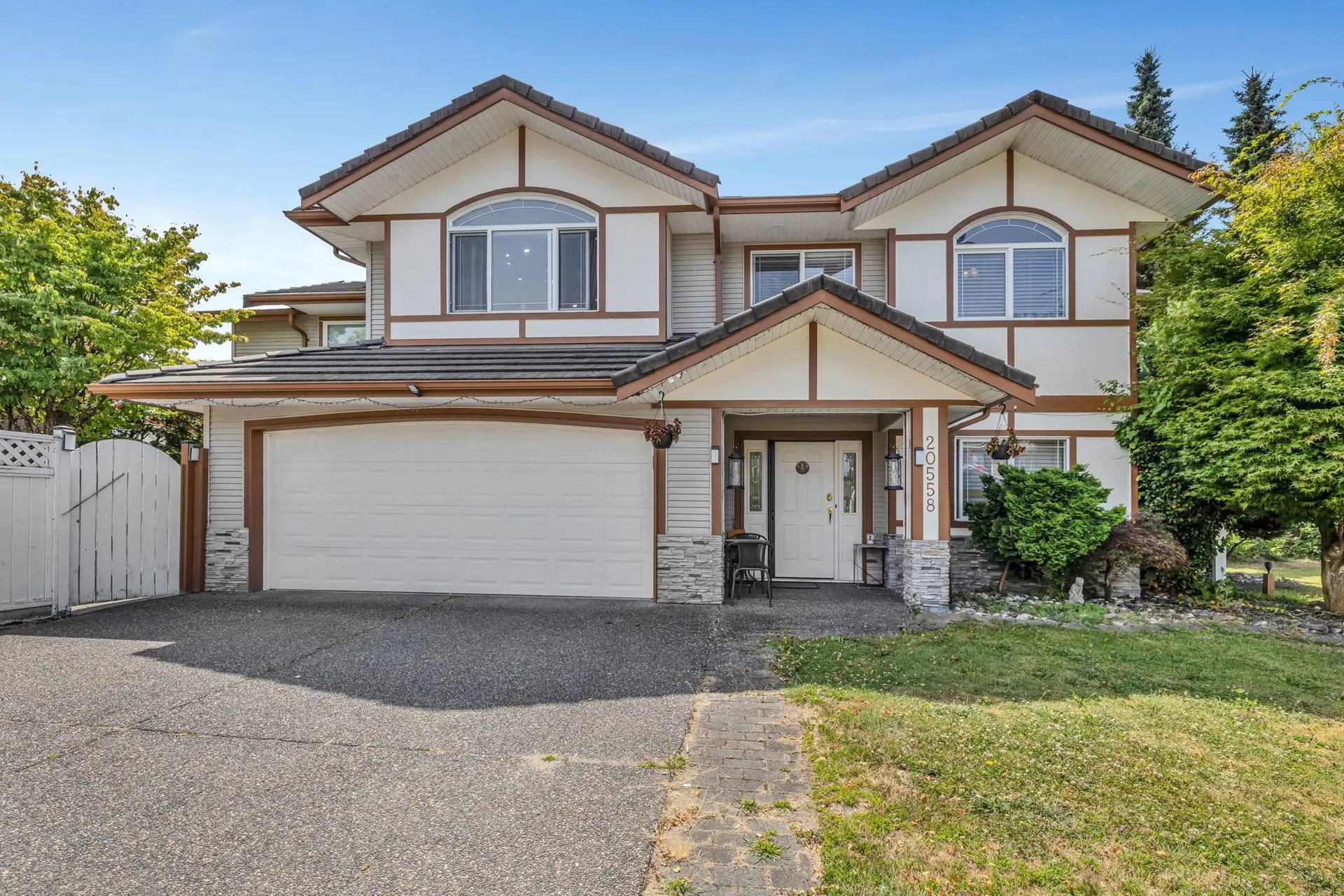 Property at 20558 122 Avenue, Maple Ridge, BC