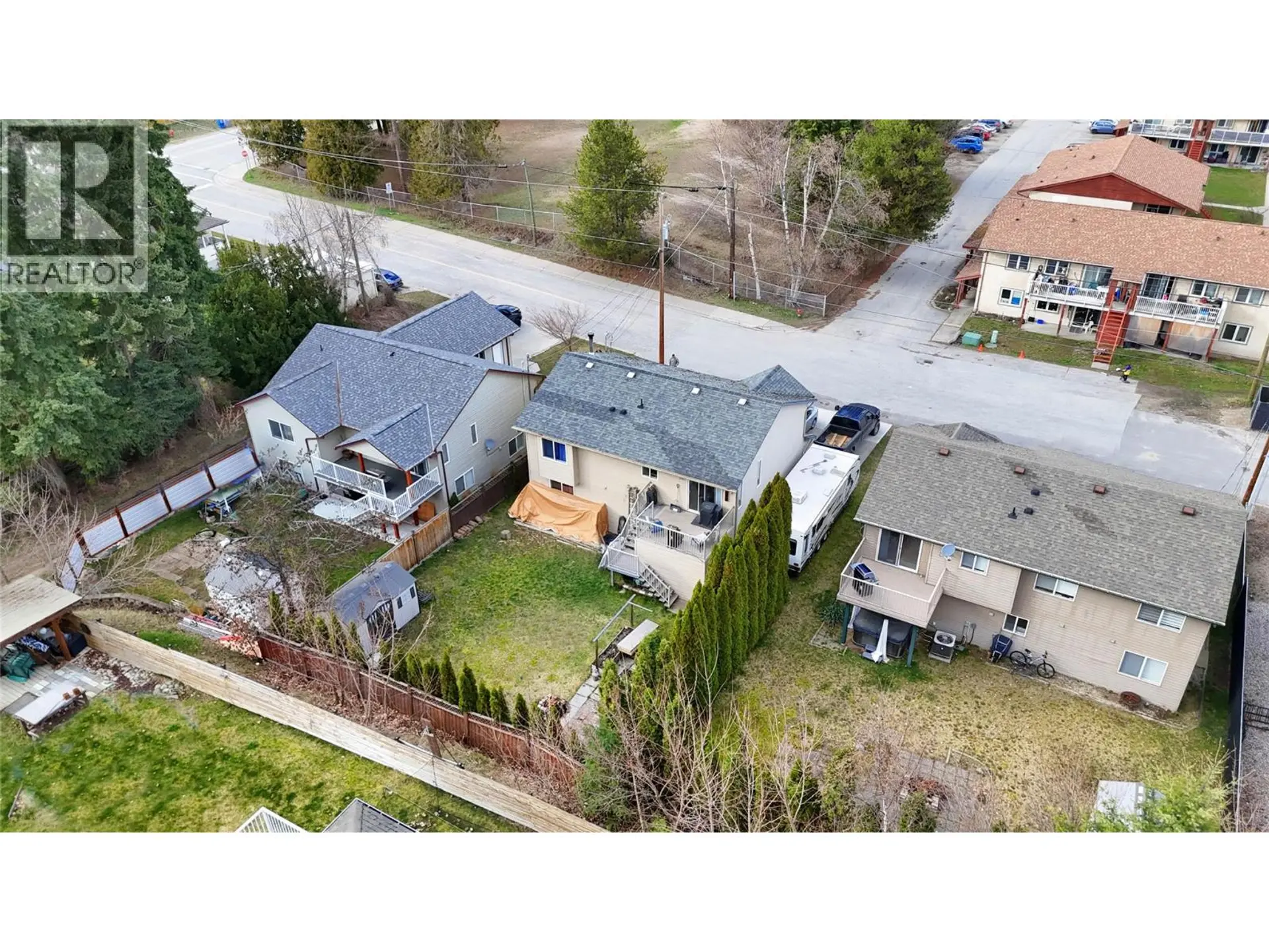 644 8th Street - Image 18