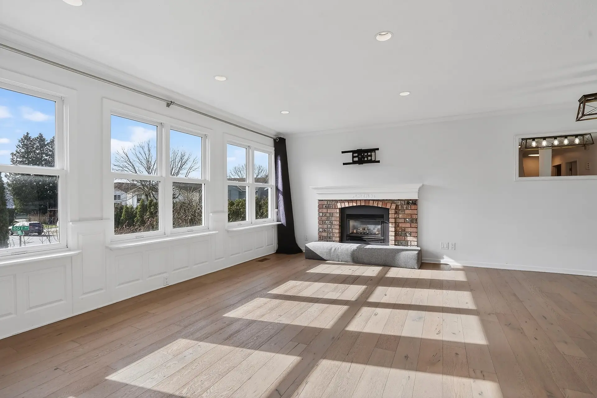 19529 60a Avenue - Image 3