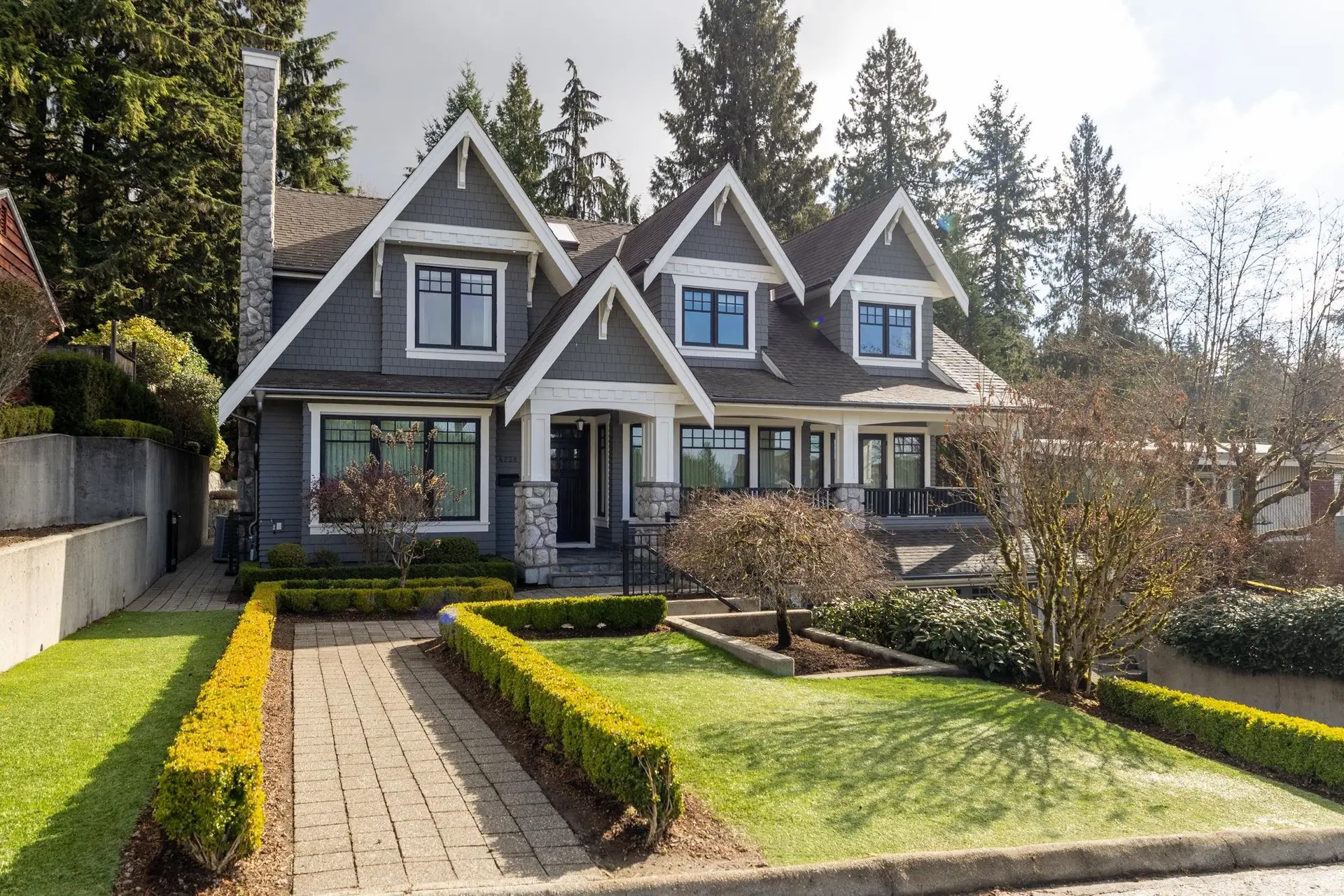 Property at 4228 Skyline Drive, North Vancouver, BC
