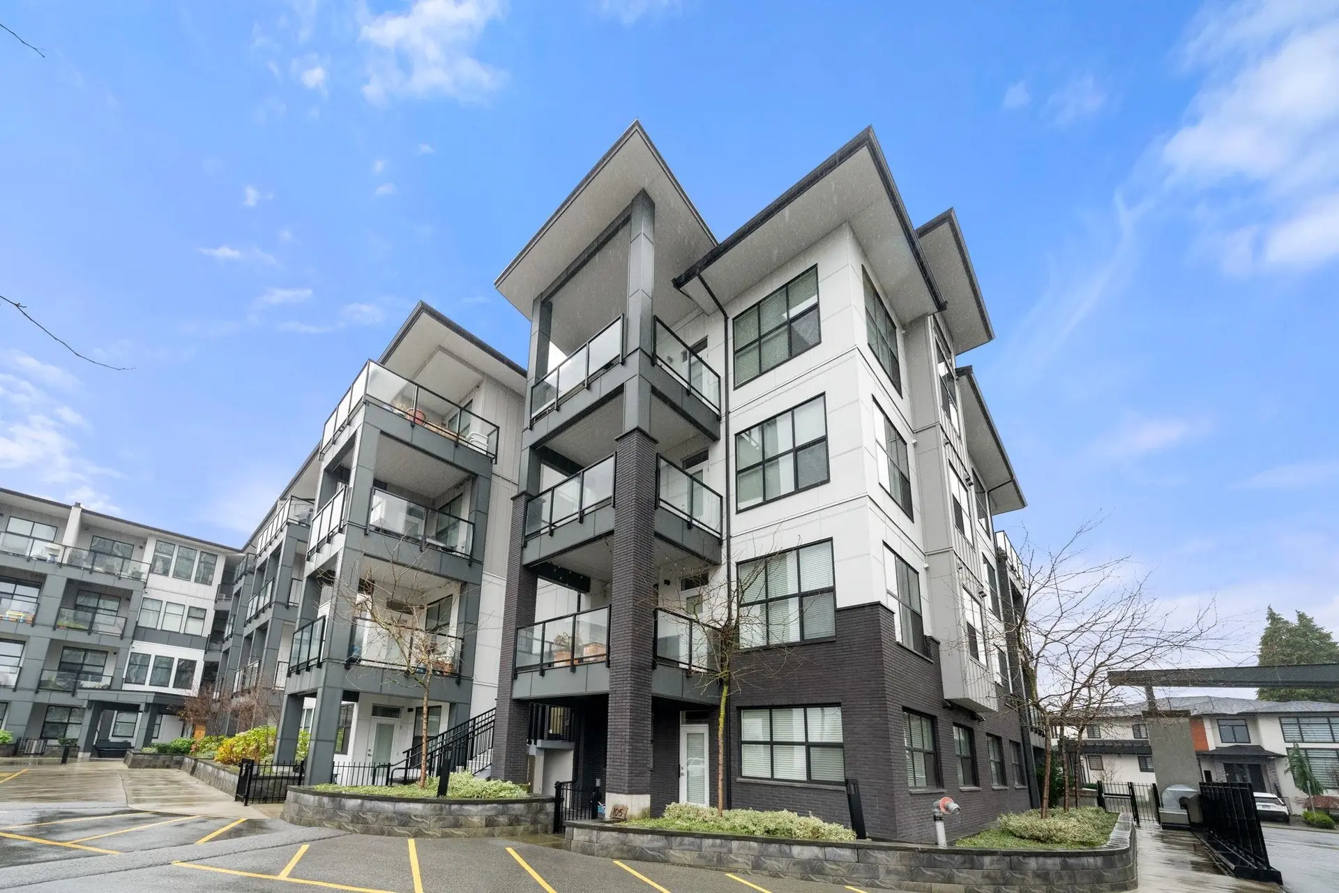 Property at #312 2120 Gladwin Road, Abbotsford, BC