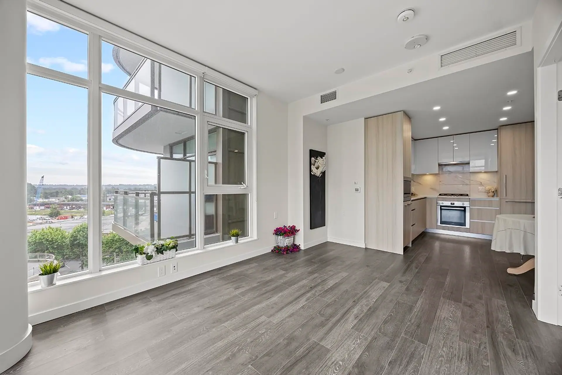 #703 5311 Goring Street - Image 7