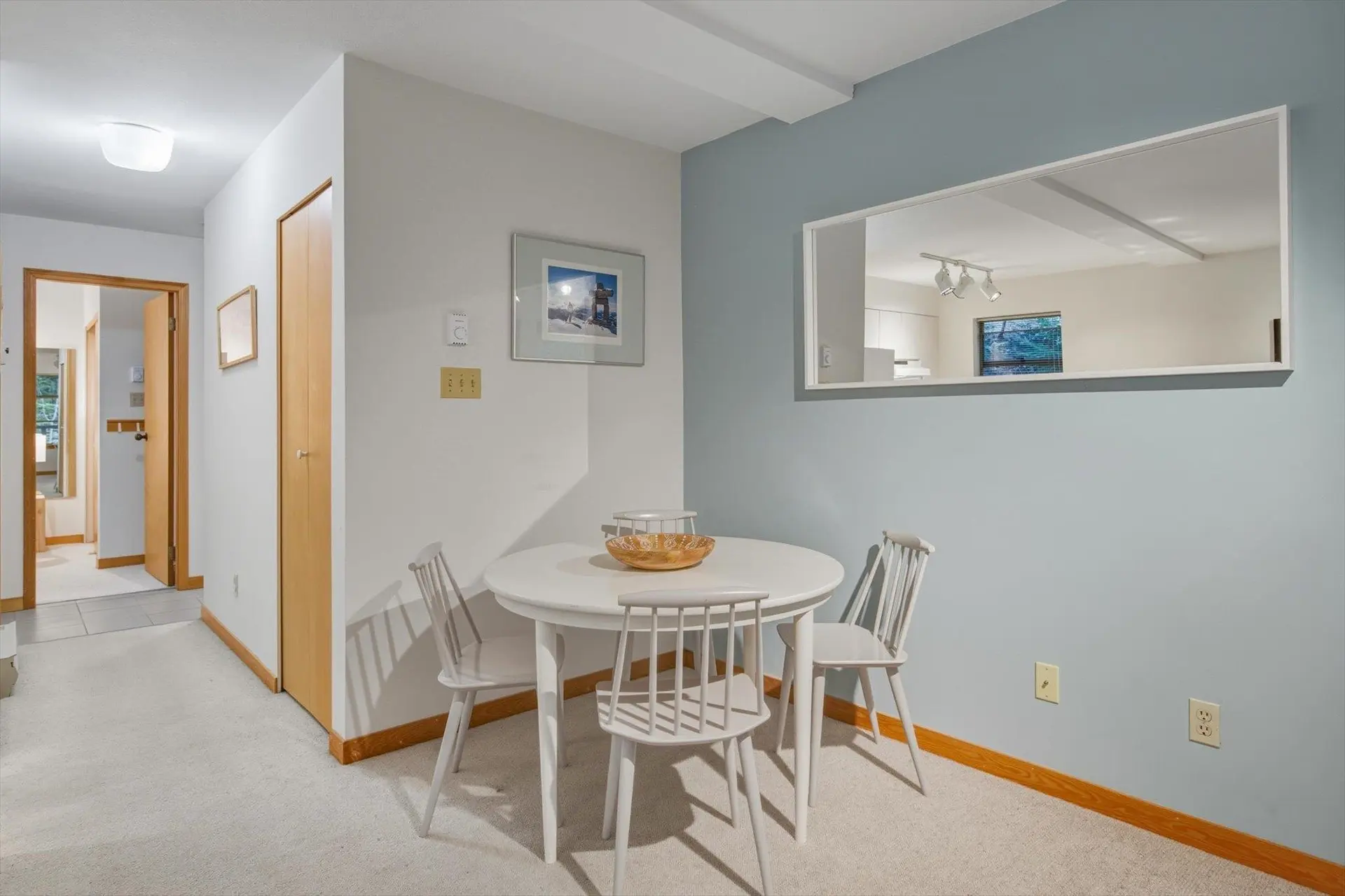 #1102 3050 Hillcrest Drive - Image 6