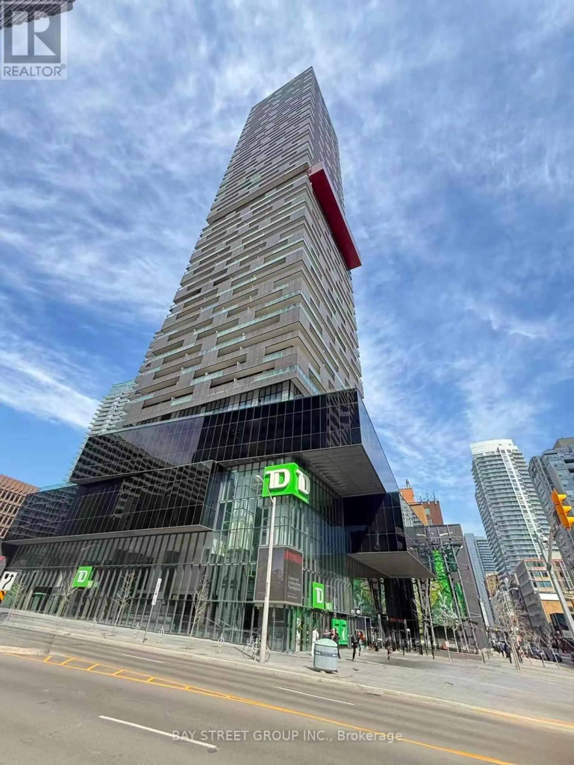 #4508 8 EGLINTON AVENUE E - Image 1