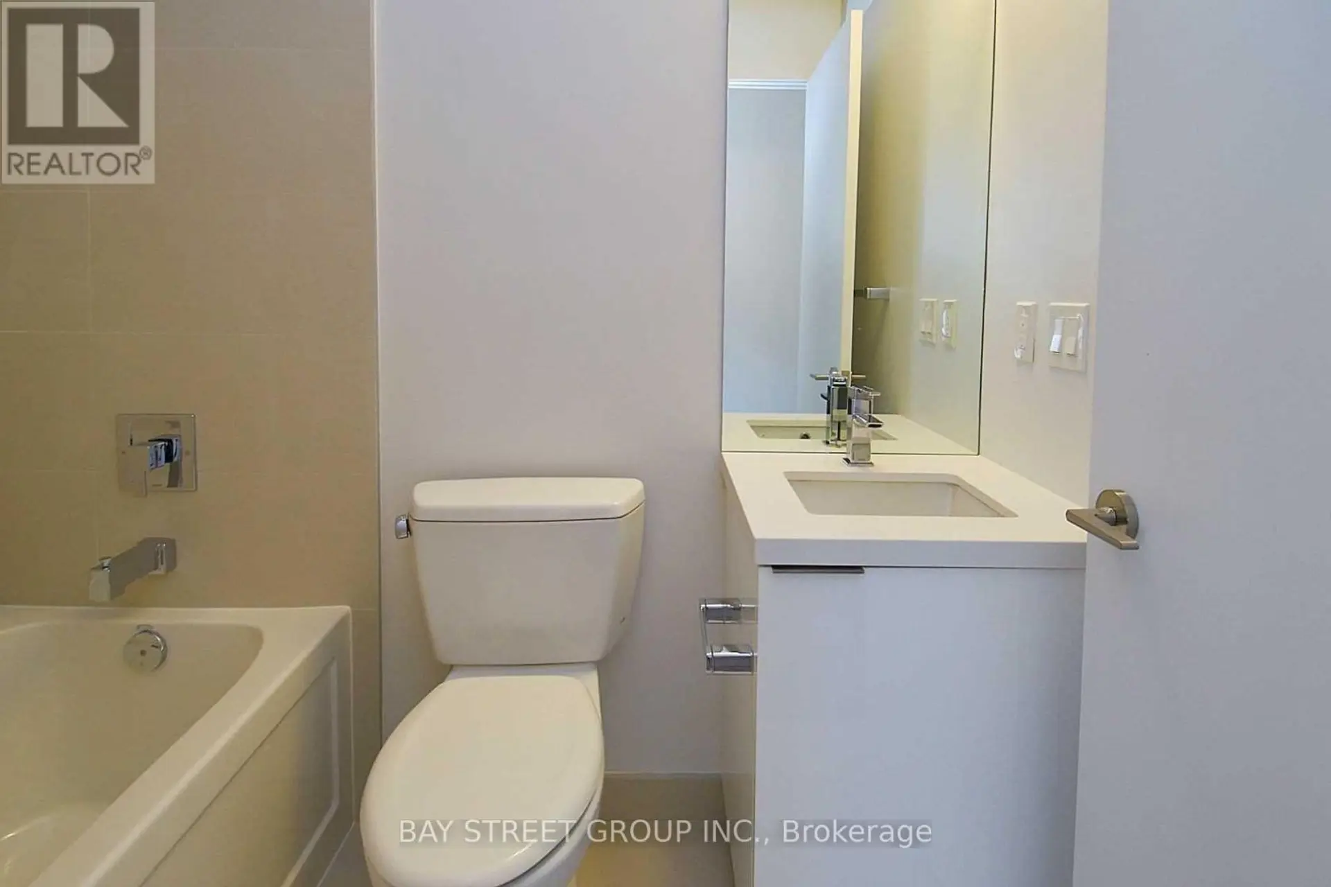 #4508 8 EGLINTON AVENUE E - Image 16