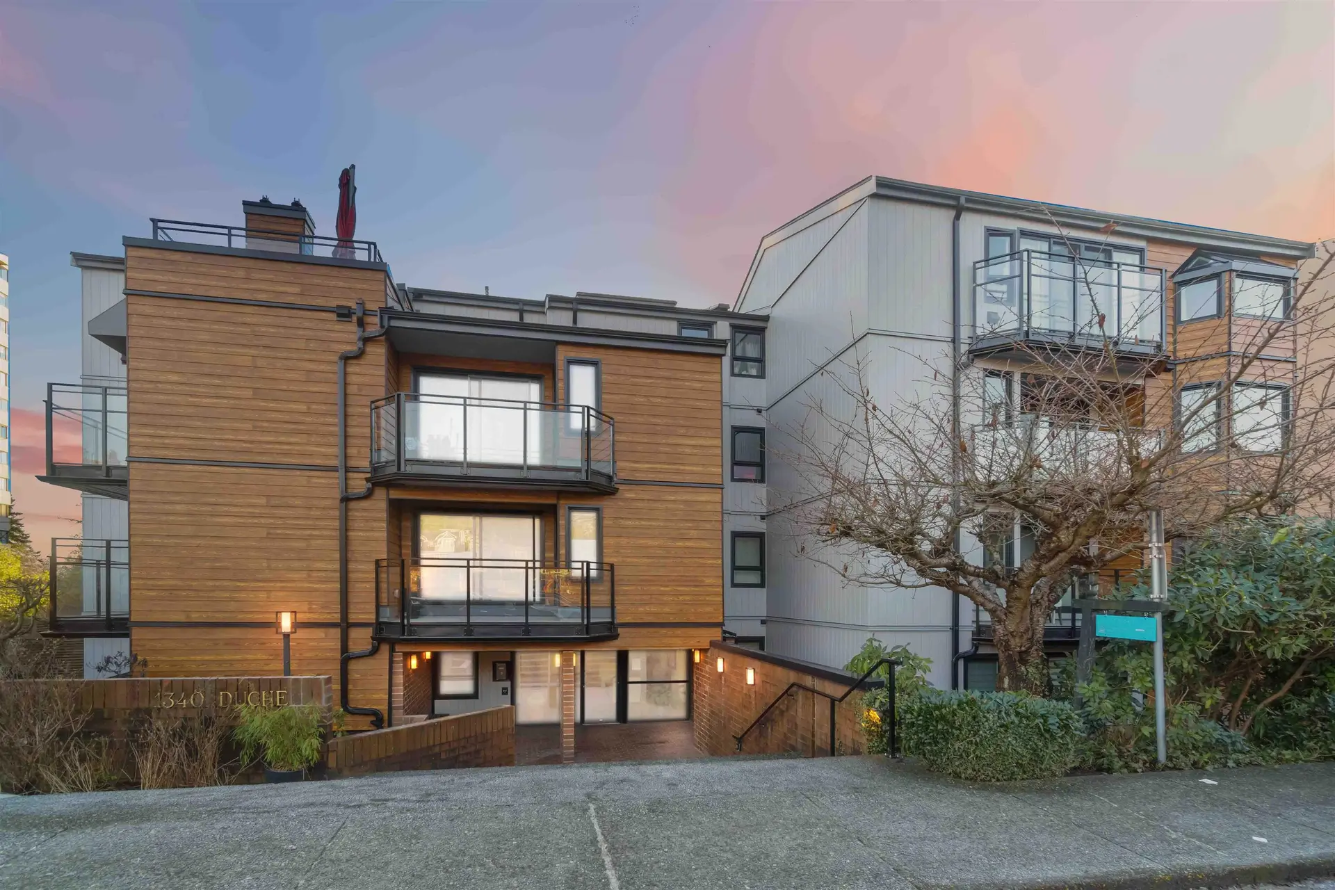 Property at #206 1340 Duchess Avenue, West Vancouver, BC