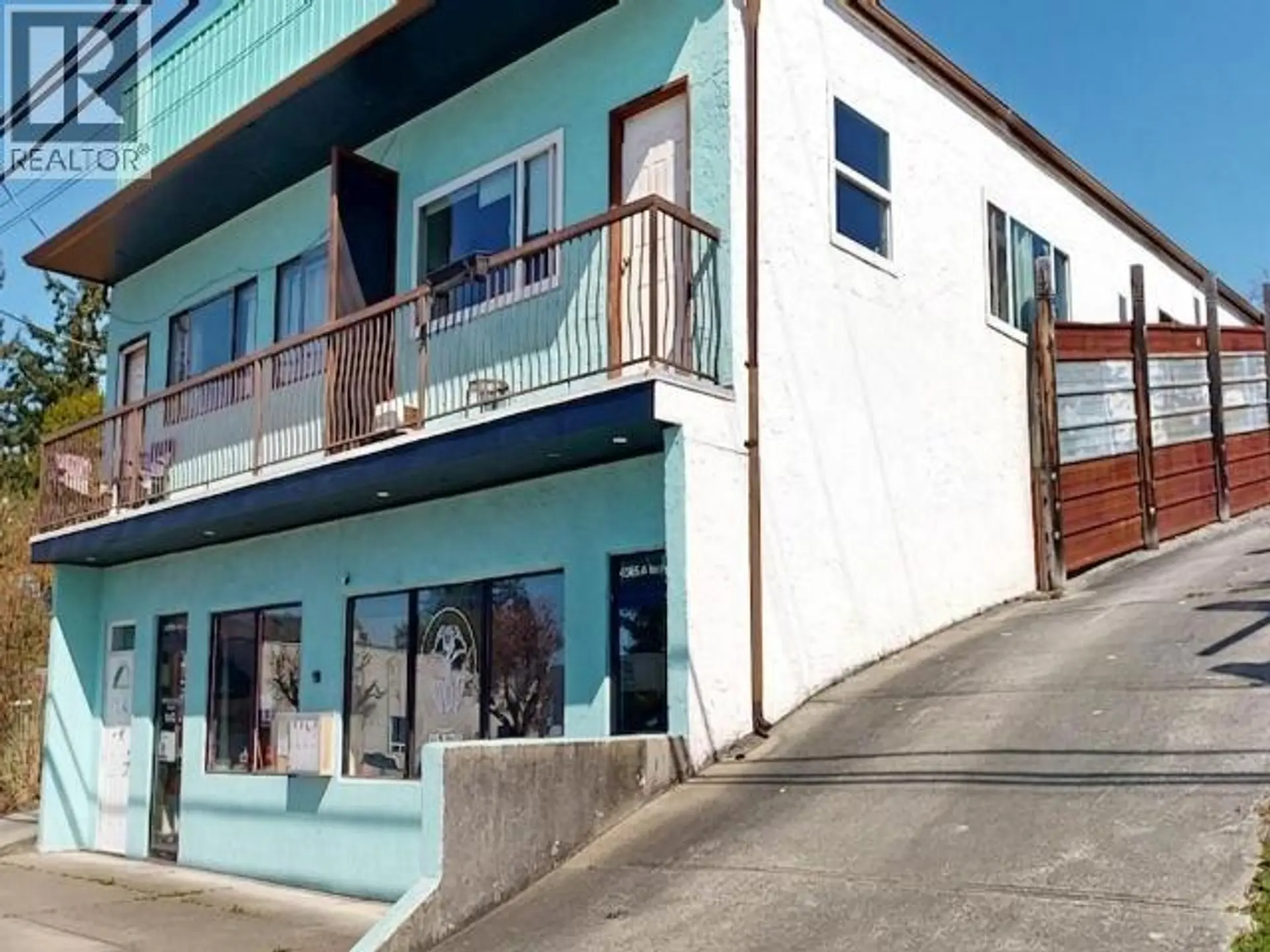 Property at 4566 MARINE AVE, Powell River, BC