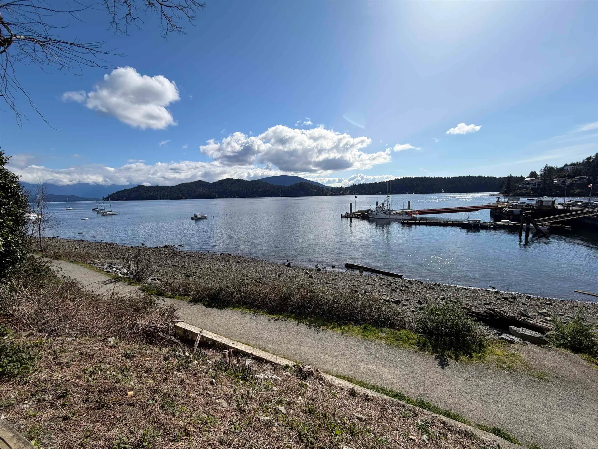 418 Marine Drive - Image 16