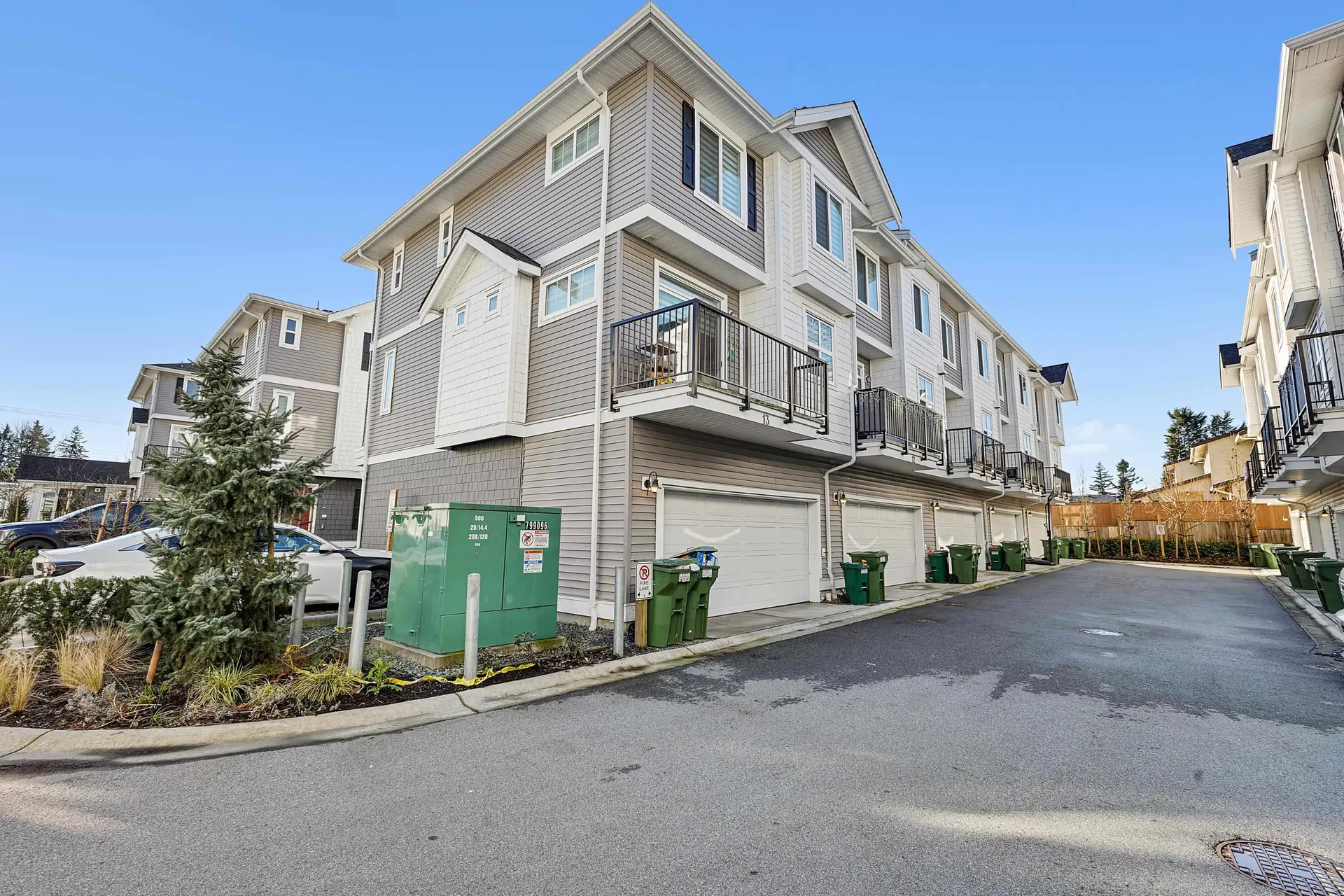 Property at #13 2033 McKenzie Road, Abbotsford, BC