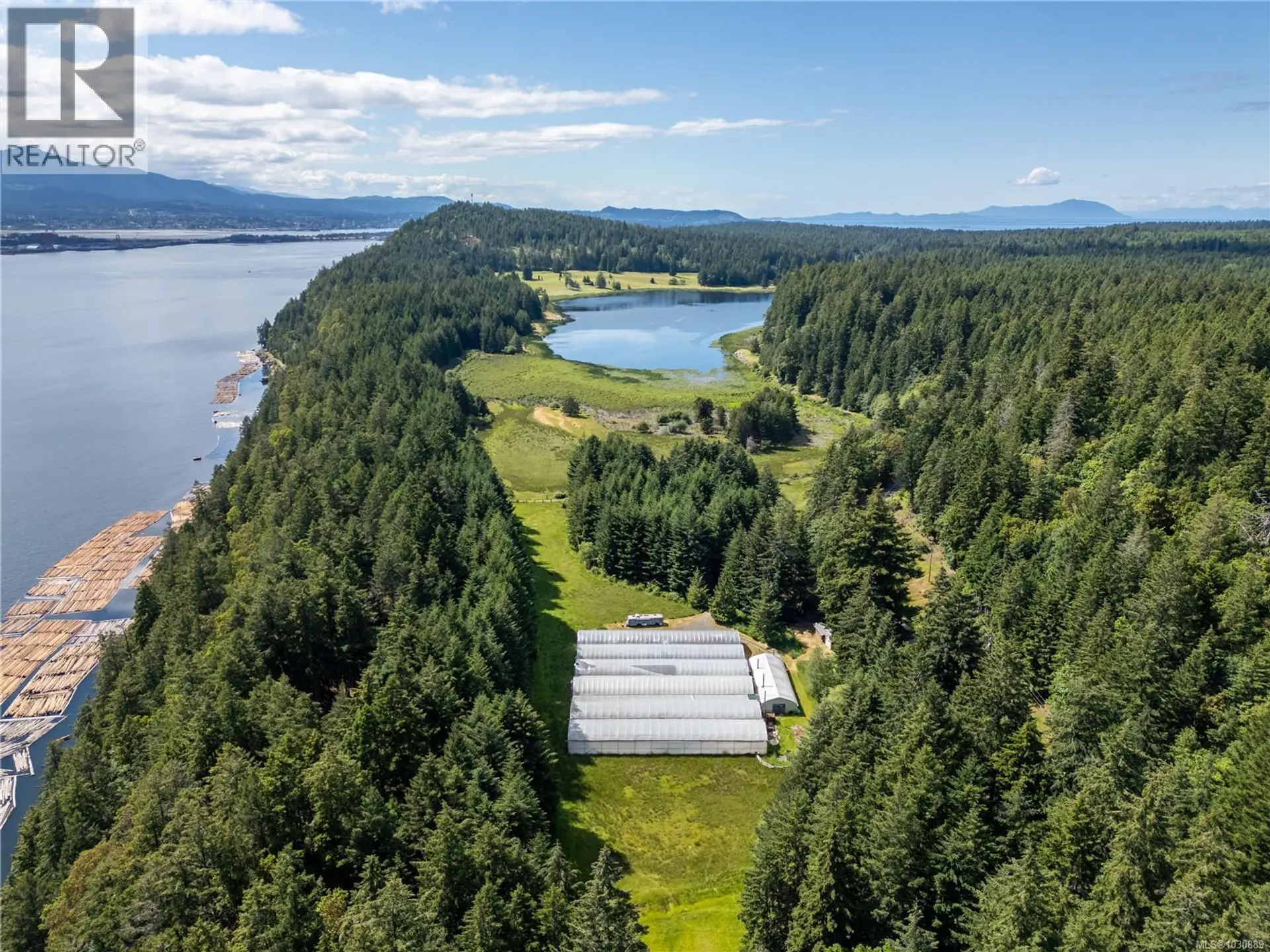 Property at 909 South Rd, Gabriola Island, BC