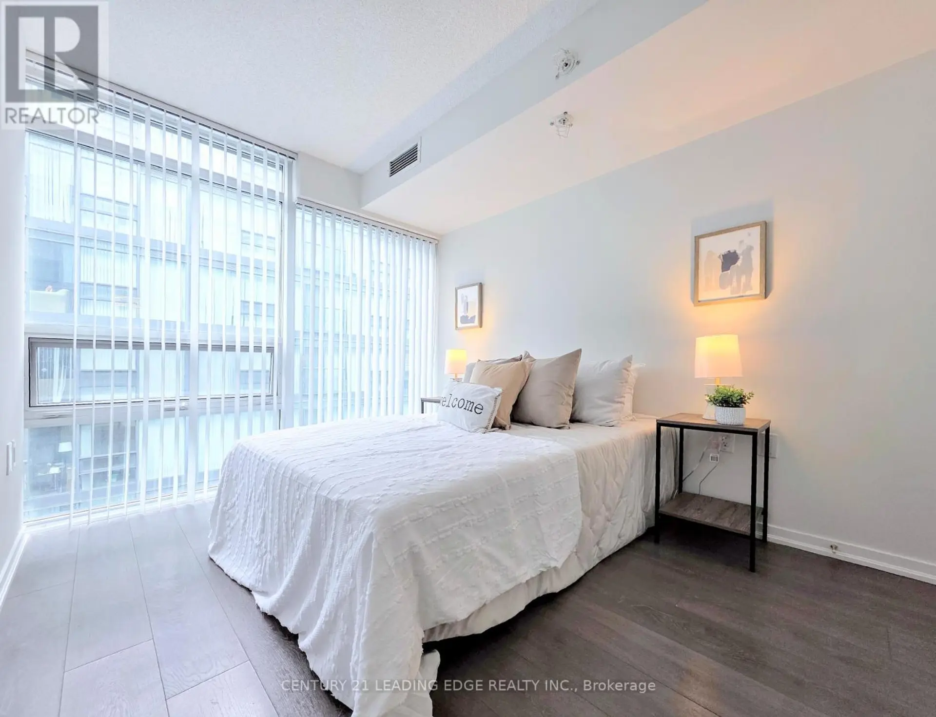 #1907E 36 LISGAR STREET - Image 7