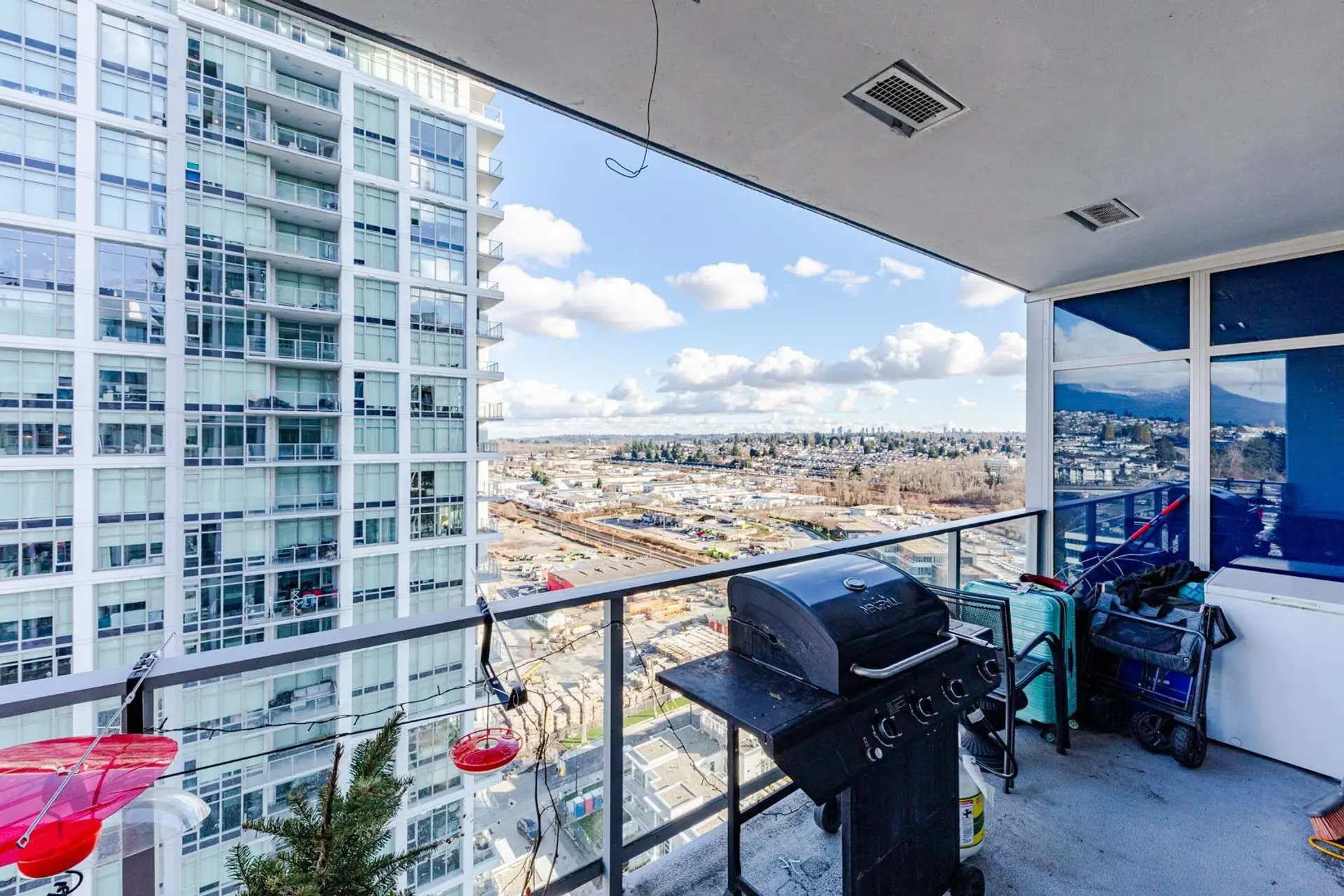 #1805 2311 Beta Avenue - Image 13