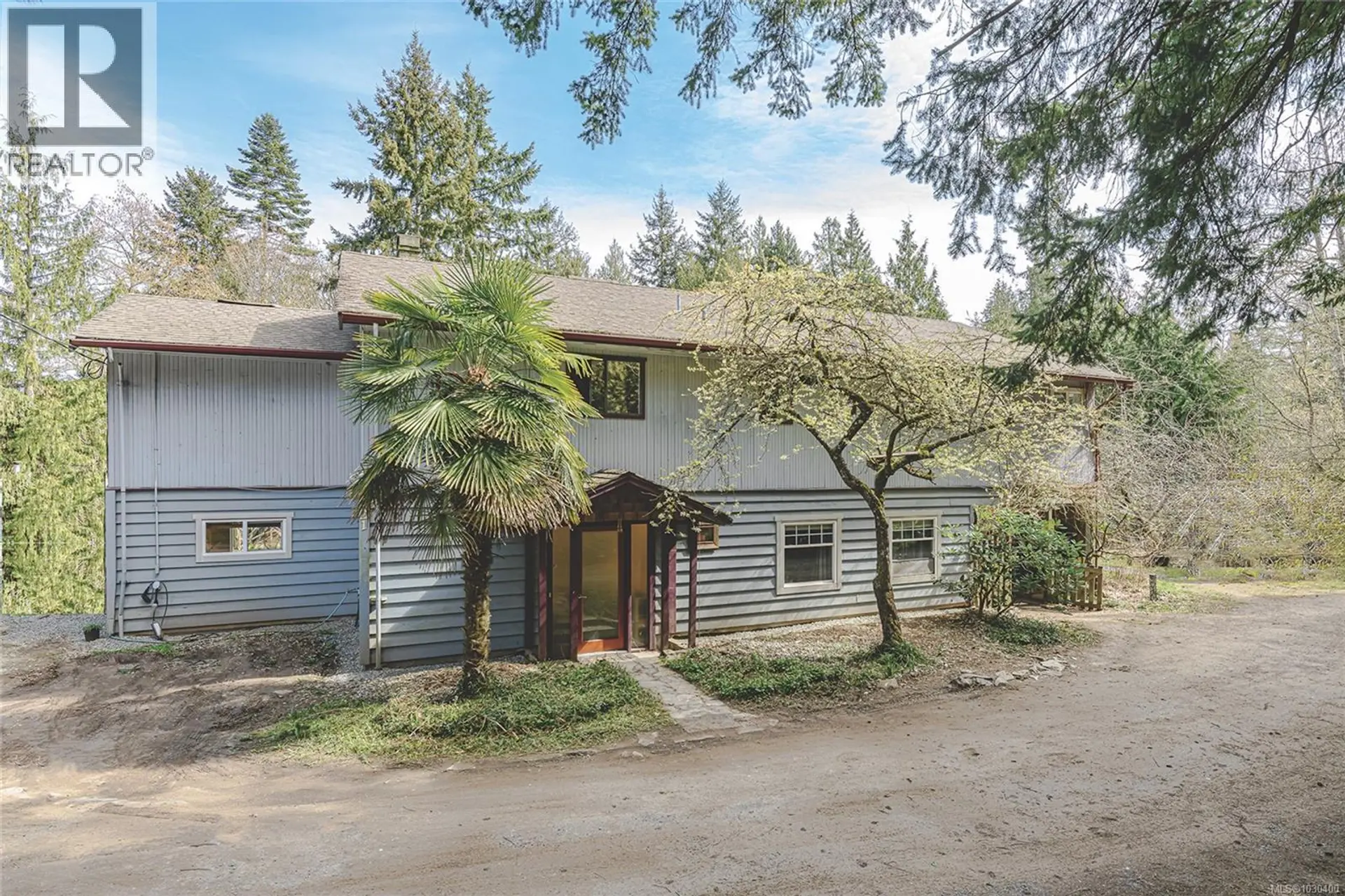 Property at 821 Fulford-Ganges Rd, Salt Spring, BC