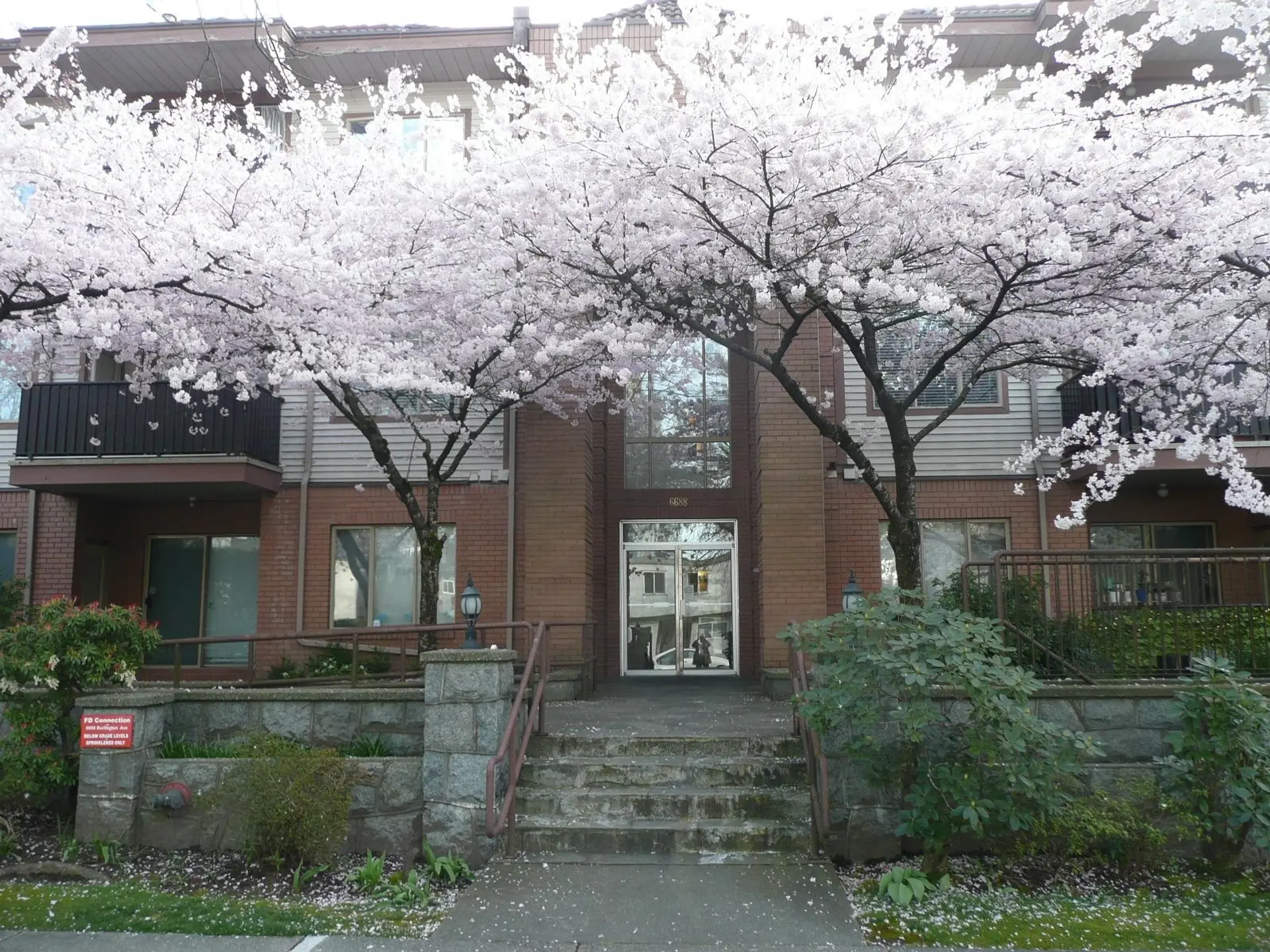 Property at #209 6688 Burlington Avenue, Burnaby, BC