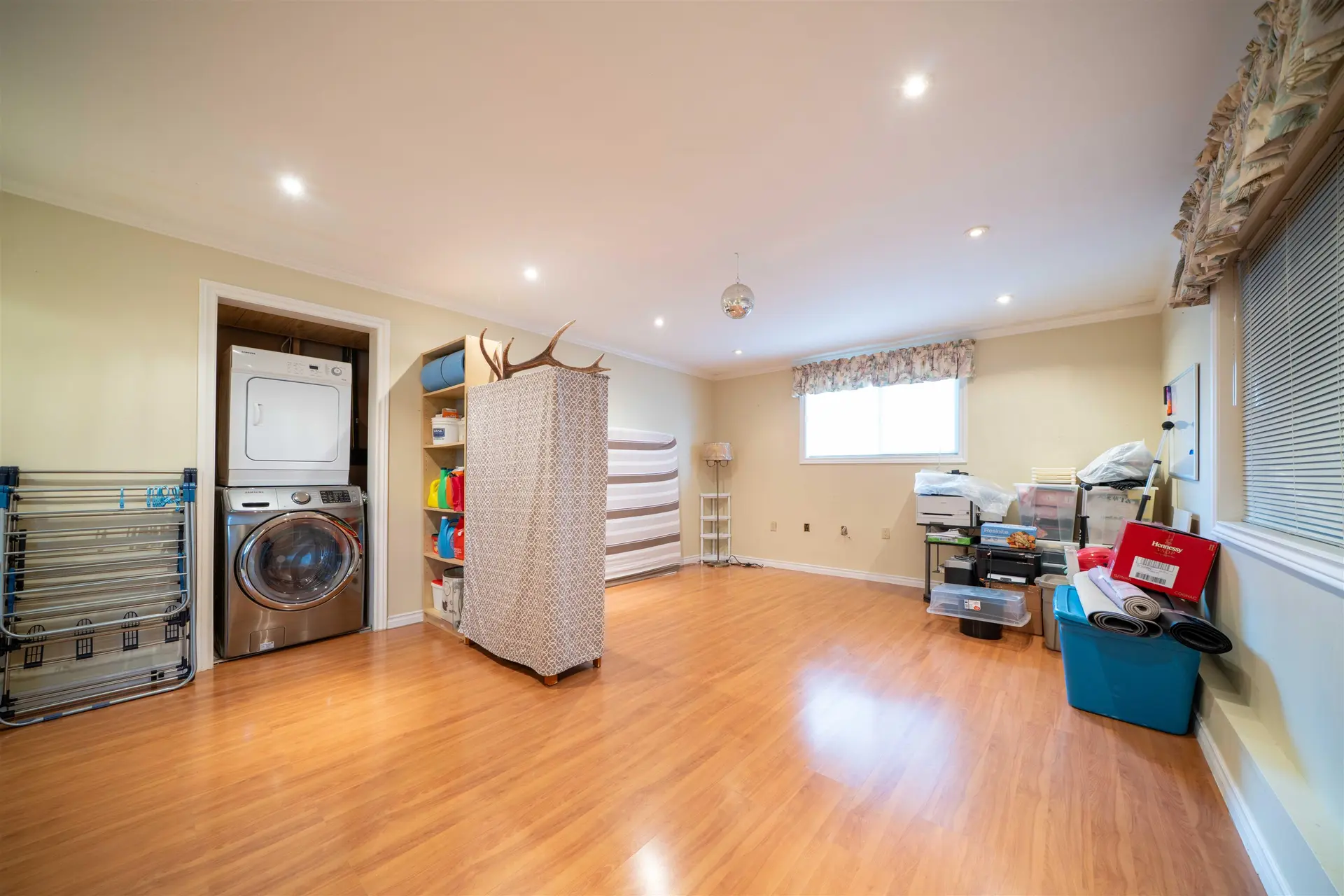 10720 Argentia Drive - Image 10
