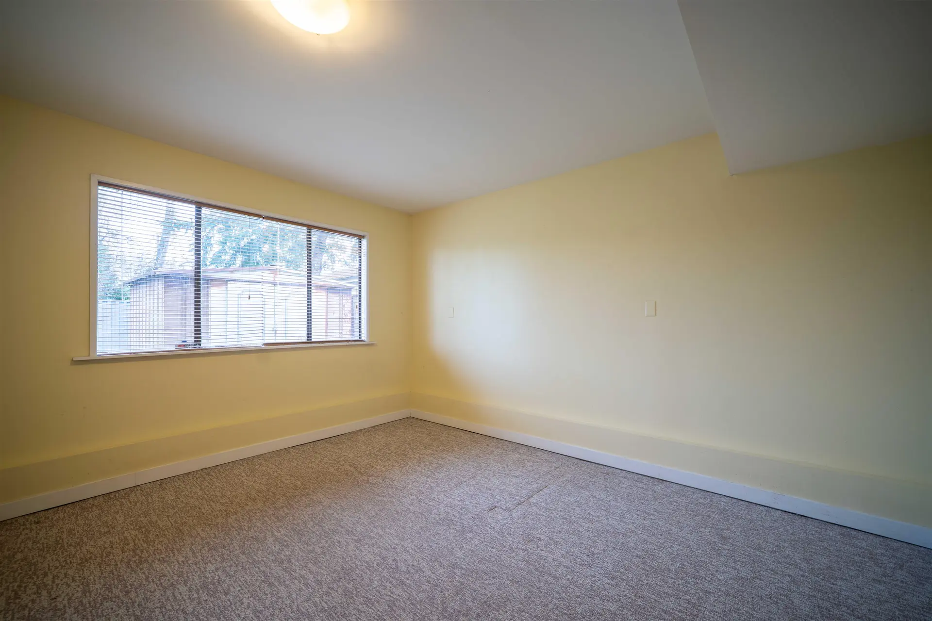 10720 Argentia Drive - Image 14