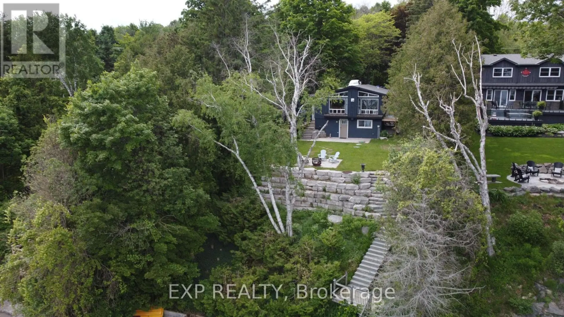 2295 LAKESHORE ROAD E - Image 2