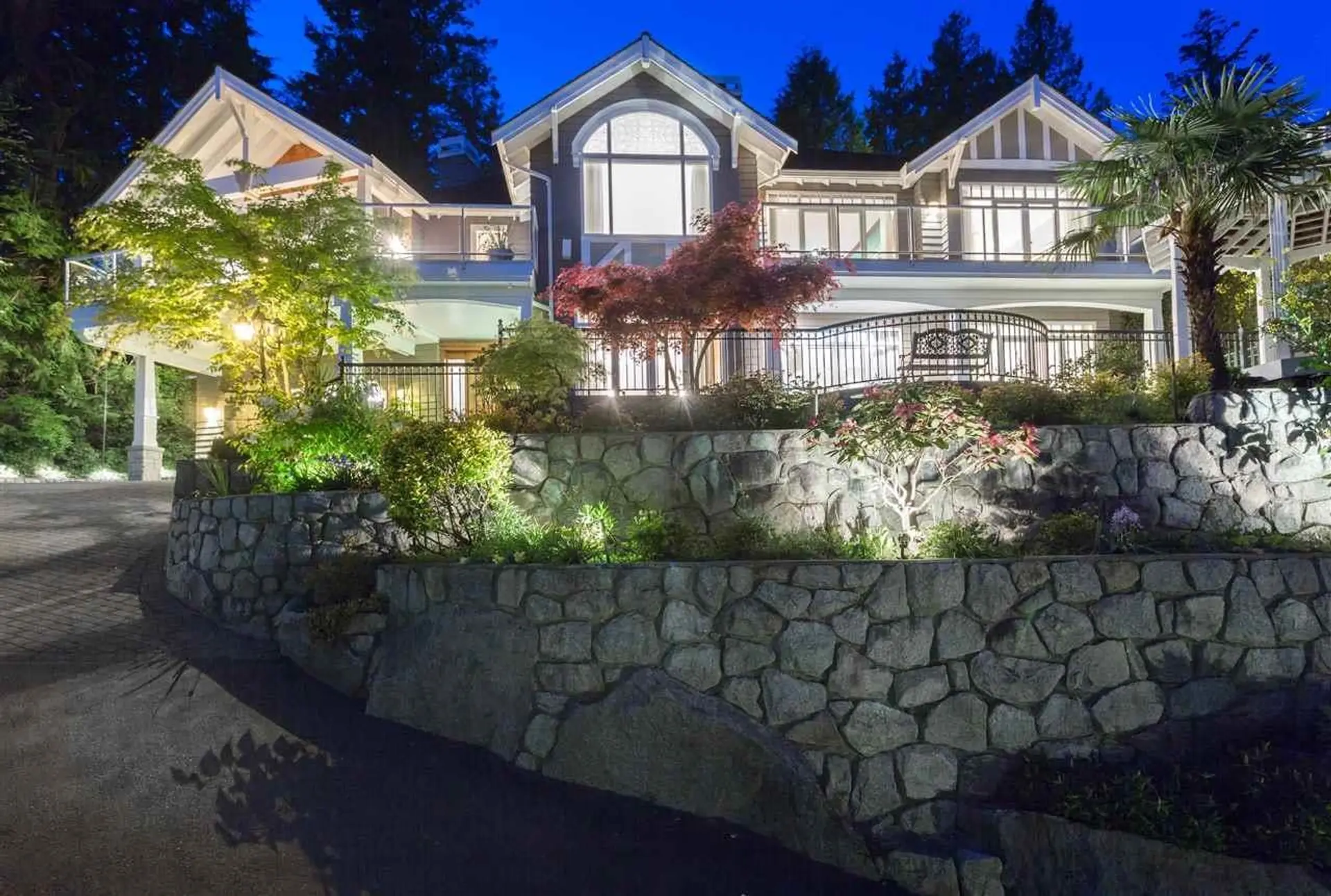 Property at 3395 Thompson Crescent, West Vancouver, BC