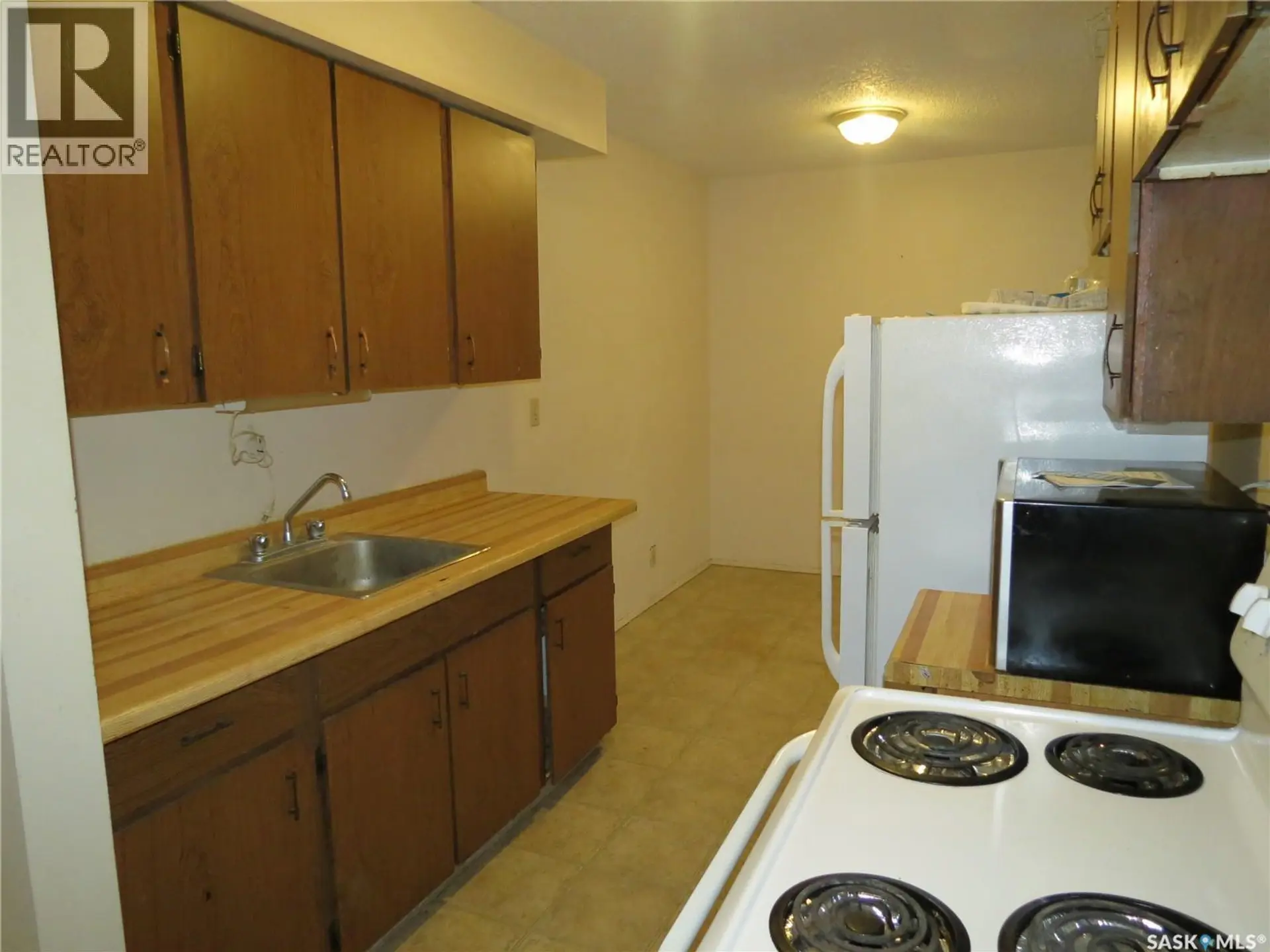 #3926 Castle ROAD - Image 6