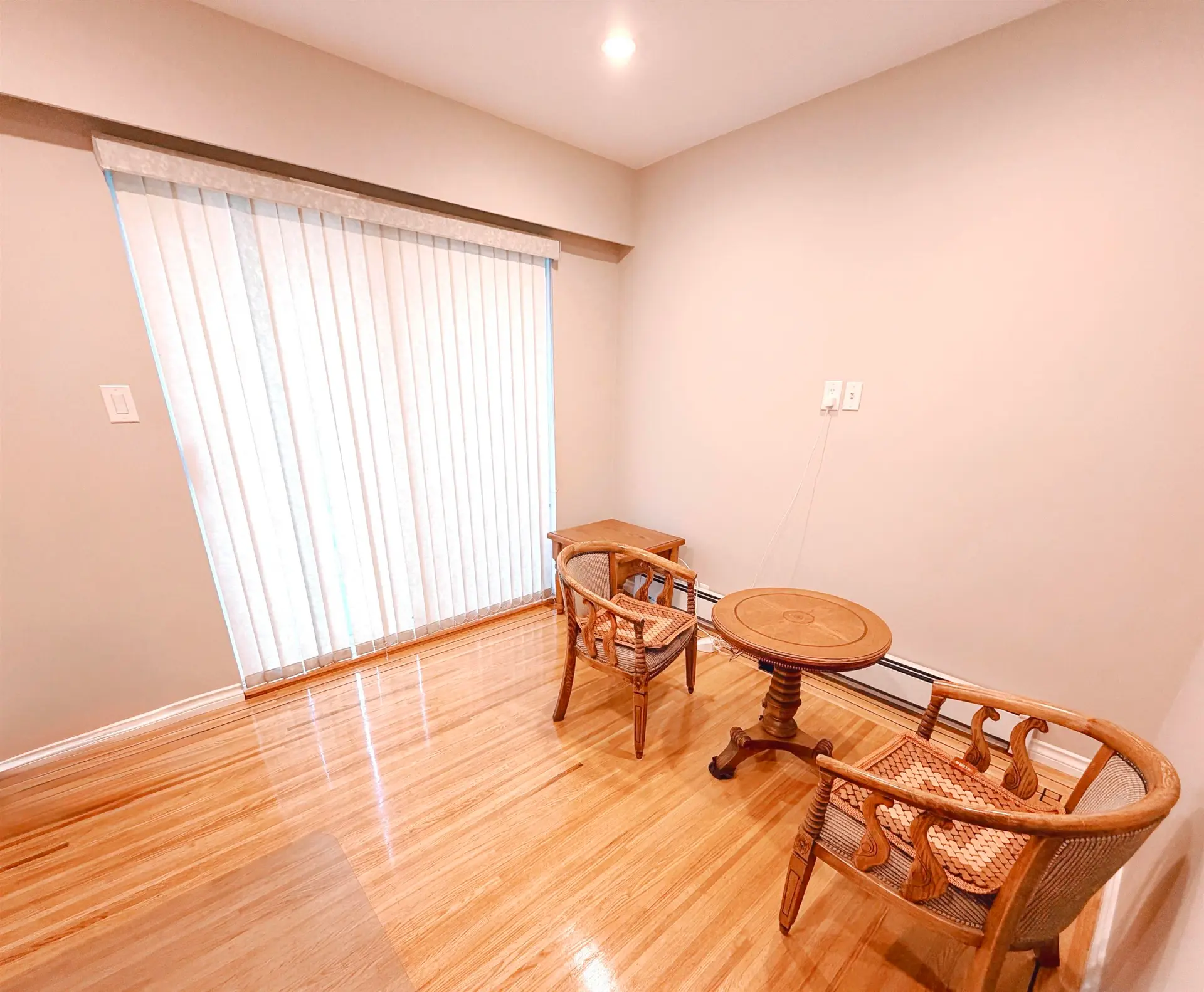 4882 Moss Street - Image 8